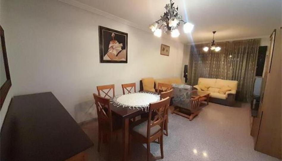 Flat to rent in Torrellano, Alicante - image 1 Photo 1 of Flat to rent in Torrellano, Alicante