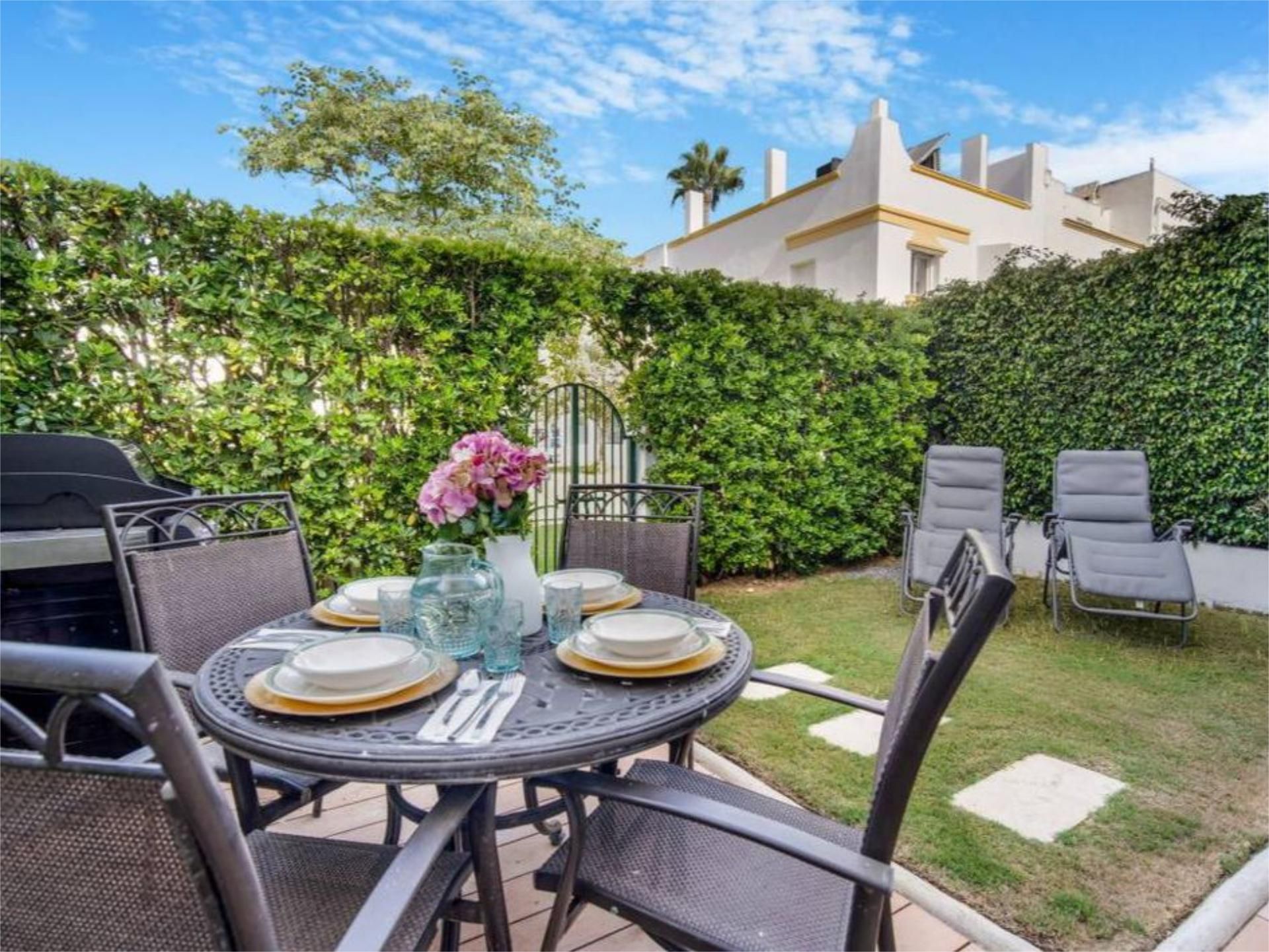 Garden of House or chalet to rent in Marbella  with Air Conditioner, Heating and Private garden