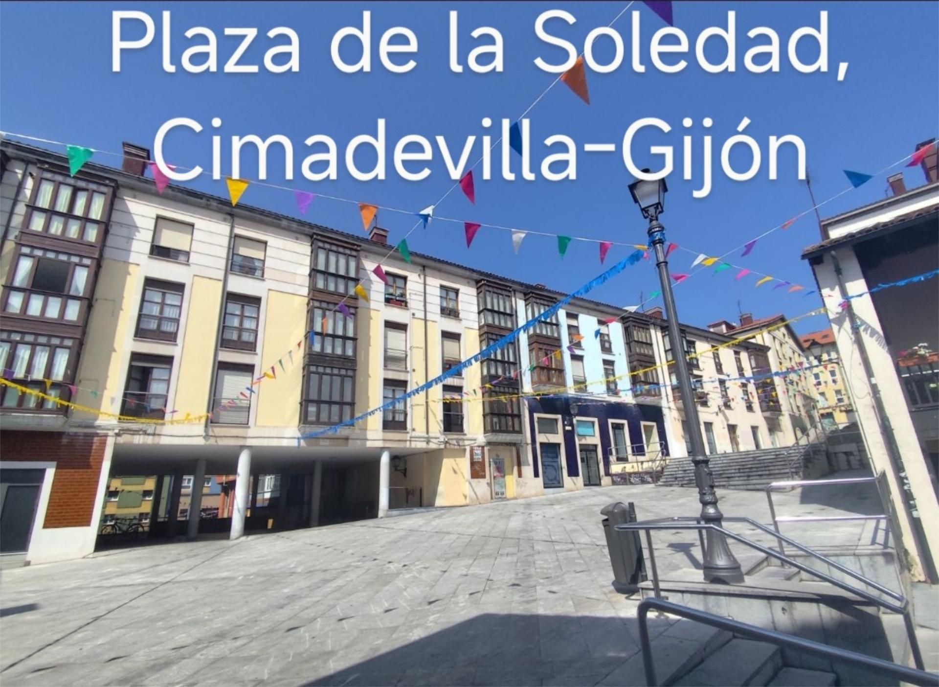 Vista exterior de Piso para compartir en Gijón  con Calefacción, Parquet y Amueblado