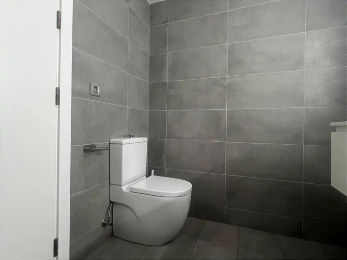 Wohnung zum Verkauf in Carrer del Riu Nervión, 6, Nou Benicalap Badezimmer von Wohnung zum Verkauf in Valencia Capital mit Klimaanlage, Terrasse und Schwimmbad