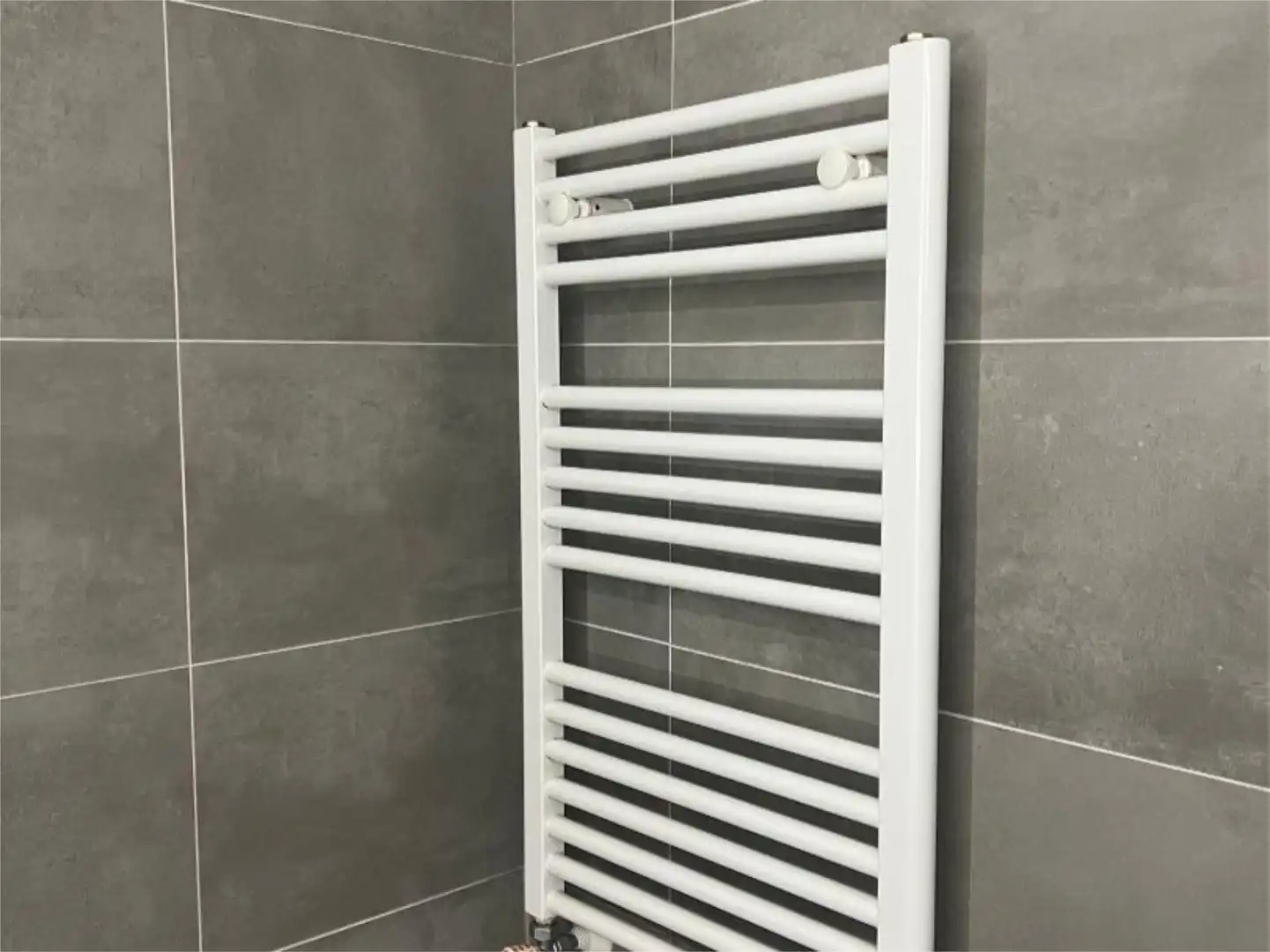 Wohnung zum Verkauf in Carrer del Riu Nervión, 6, Nou Benicalap Badezimmer von Wohnung zum Verkauf in Valencia Capital mit Klimaanlage, Terrasse und Schwimmbad