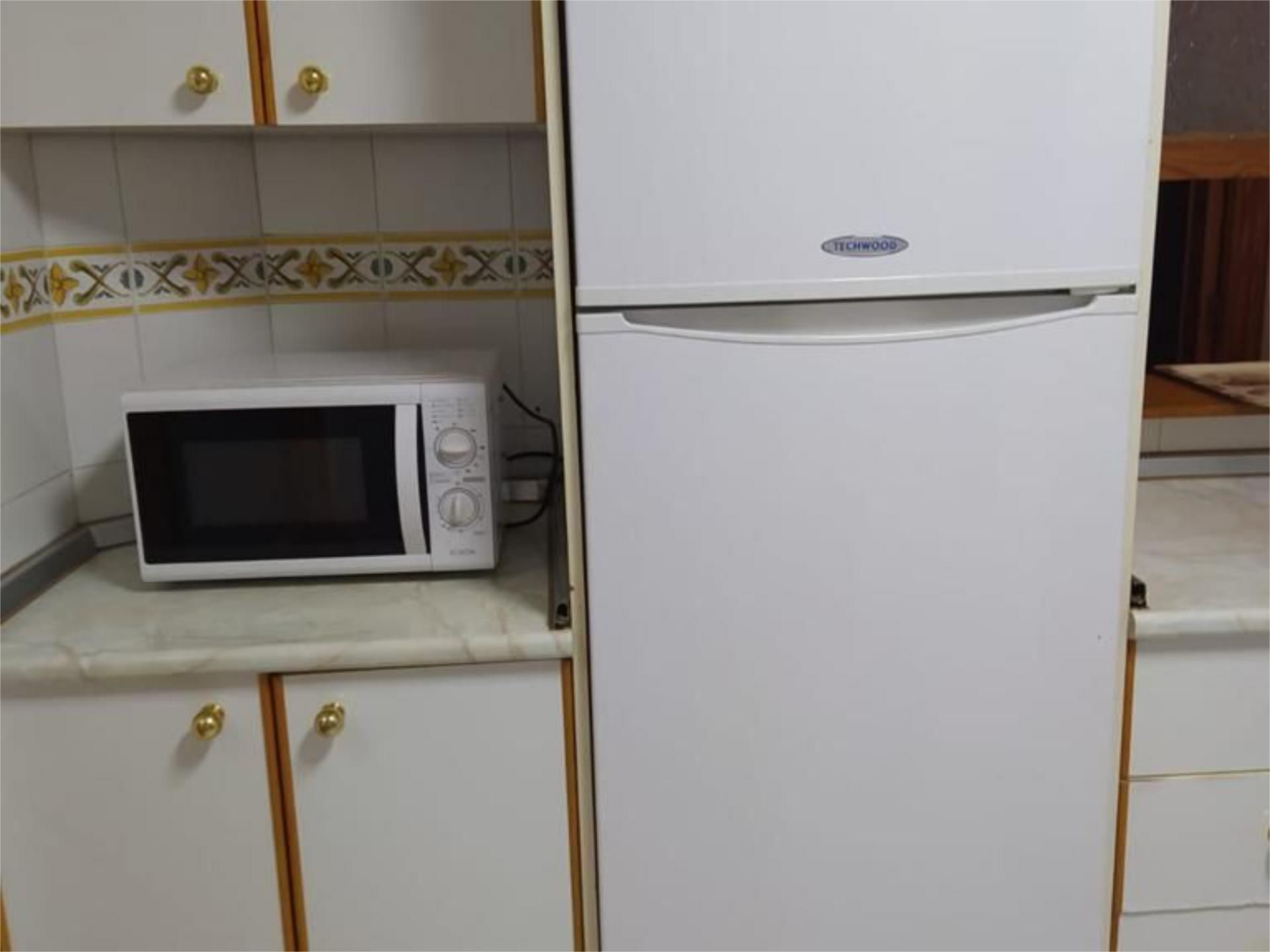 Cocina de Piso de alquiler en Redován con Aire acondicionado, Amueblado y Balcón