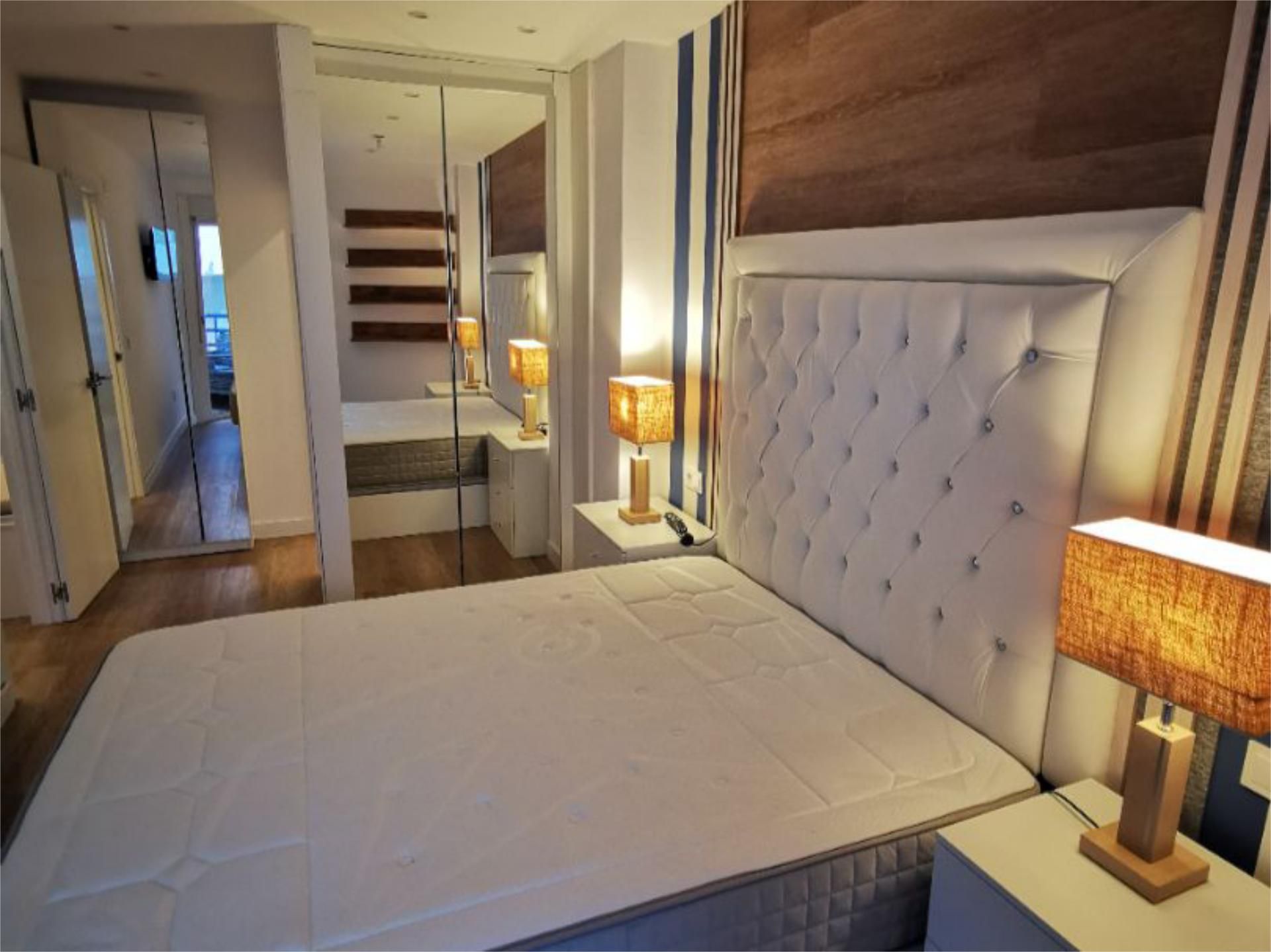 Bedroom of Flat to rent in Torrevieja  with Air Conditioner, Heating and Parquet flooring