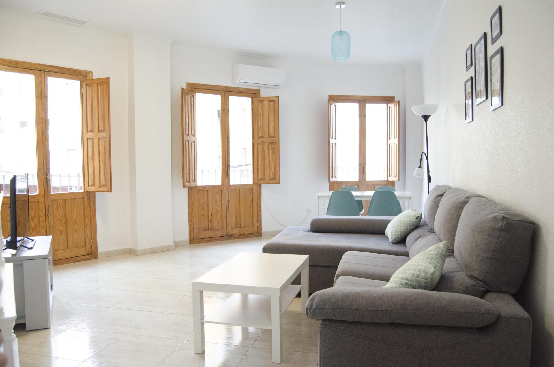 Living room of Flat to rent in Orihuela  with Air Conditioner, Heating and Terrace