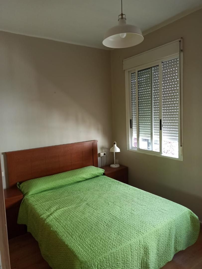 Dormitori de Estudi de lloguer en Lugo Capital amb Calefacció, Parquet i Moblat