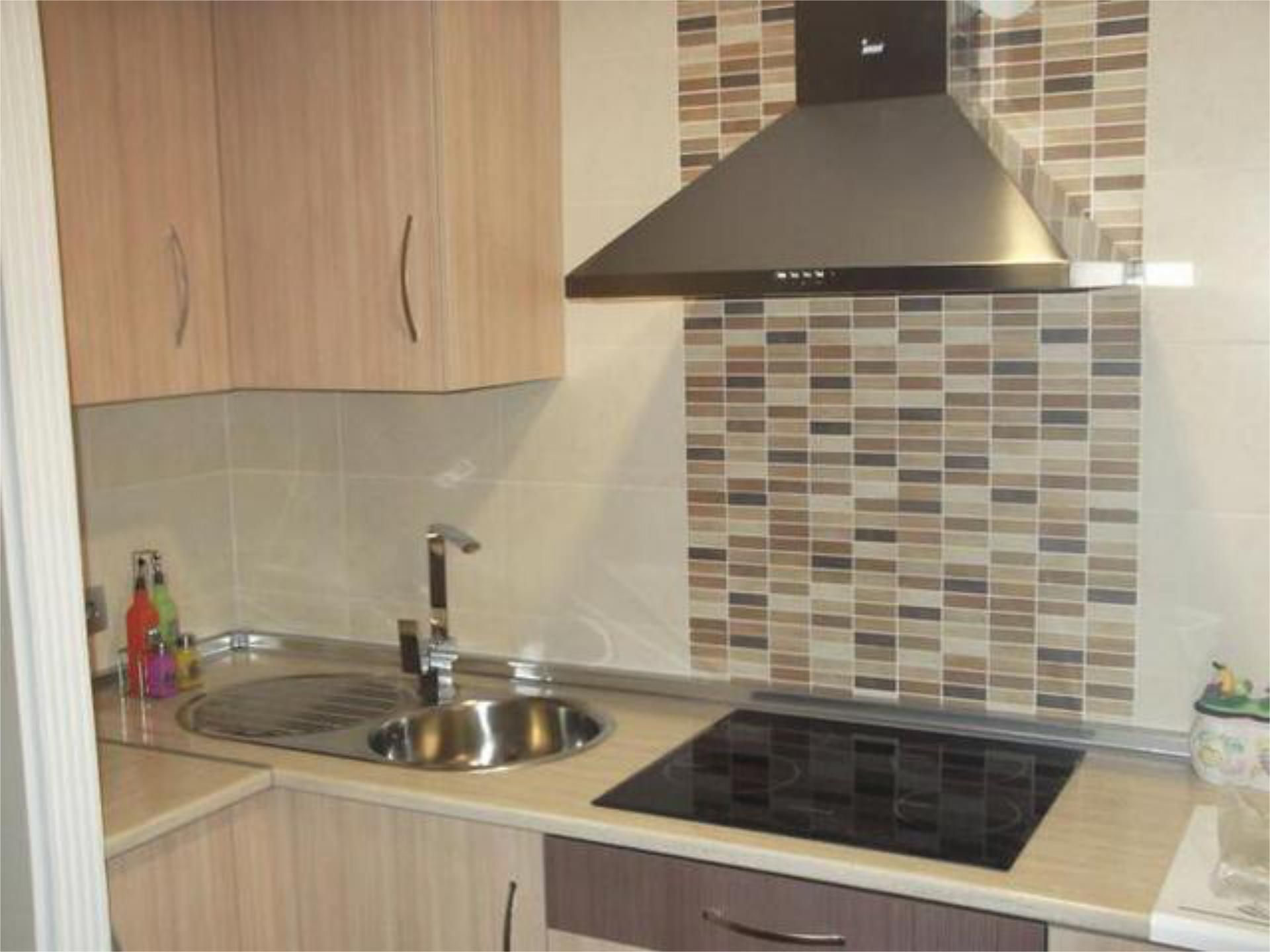 Cocina de Apartamento de alquiler en Linares con Calefacción y Amueblado