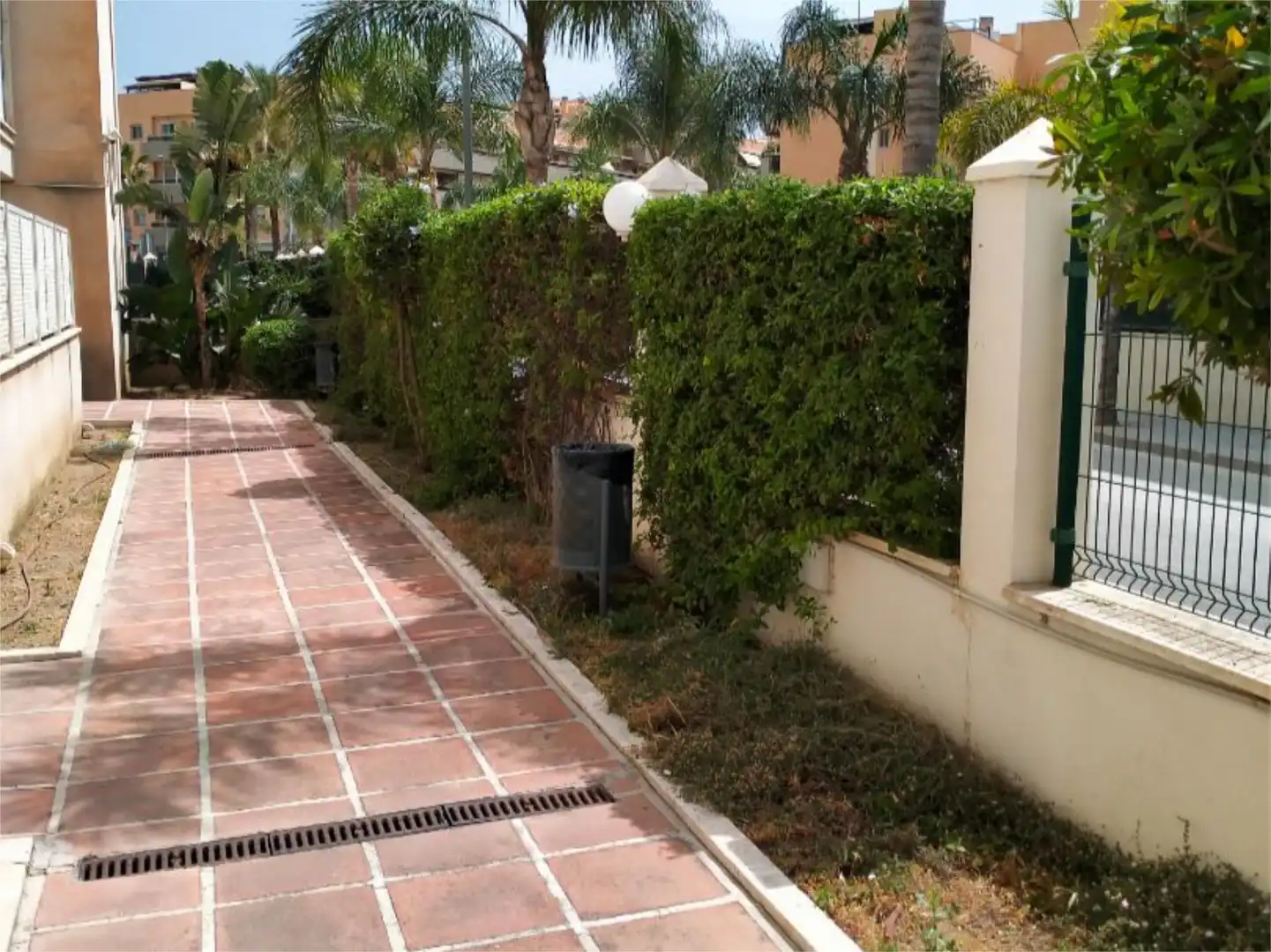 Piso en venta en Calle Parroco Florencio Aguilar, 4, La Colina Piso en venta en Calle Parroco Florencio Aguilar, 4, La Colina