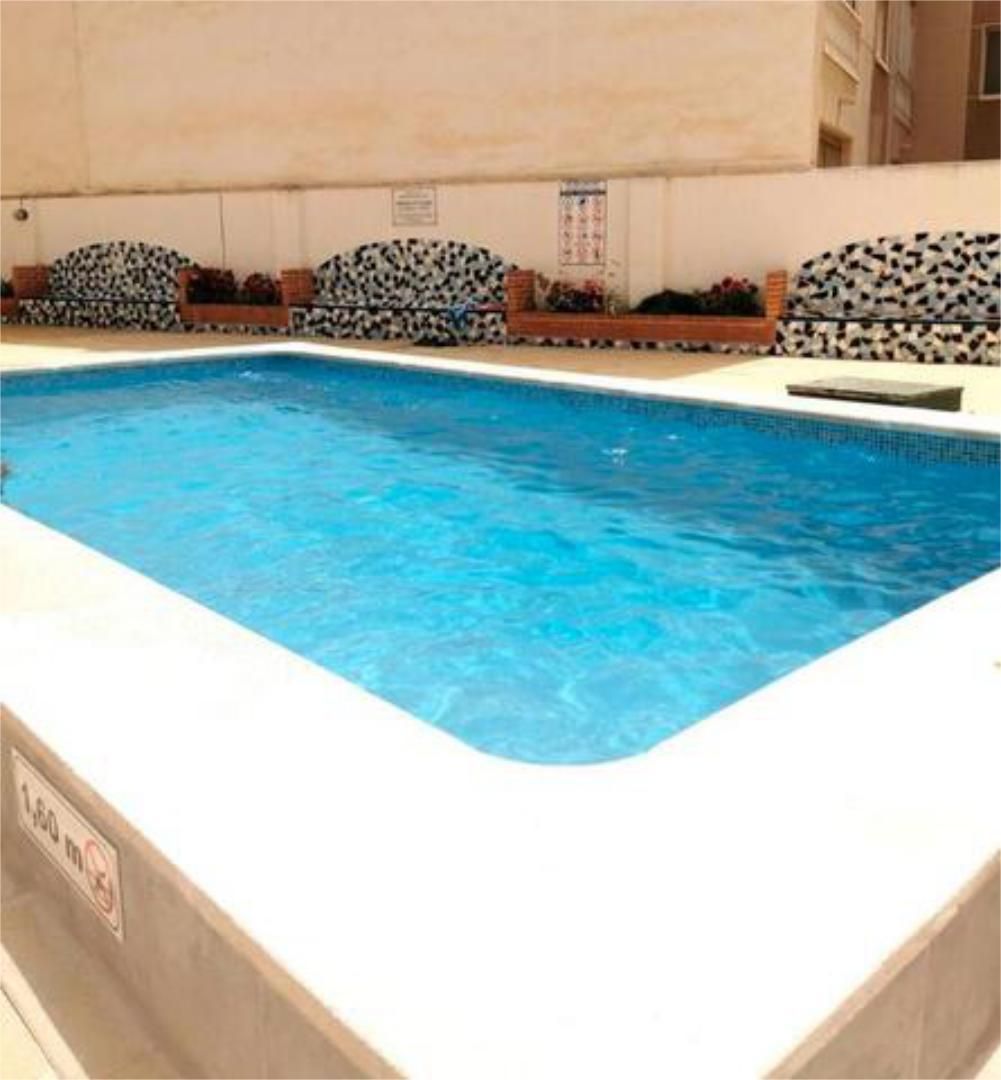 Piscina de Estudi en venda en Torrevieja amb Terrassa i Piscina