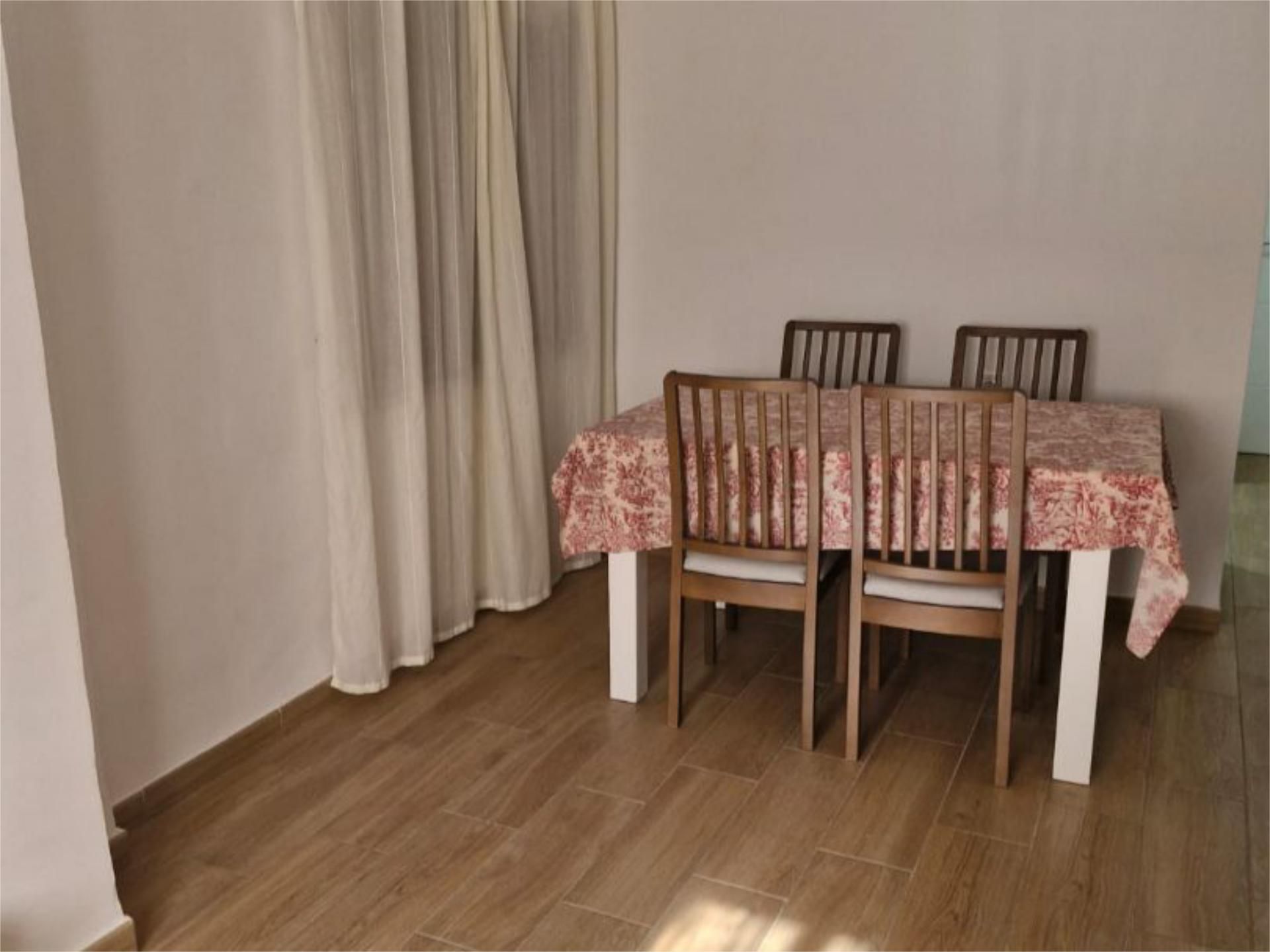 Comedor de Piso de alquiler en Badajoz Capital con Amueblado