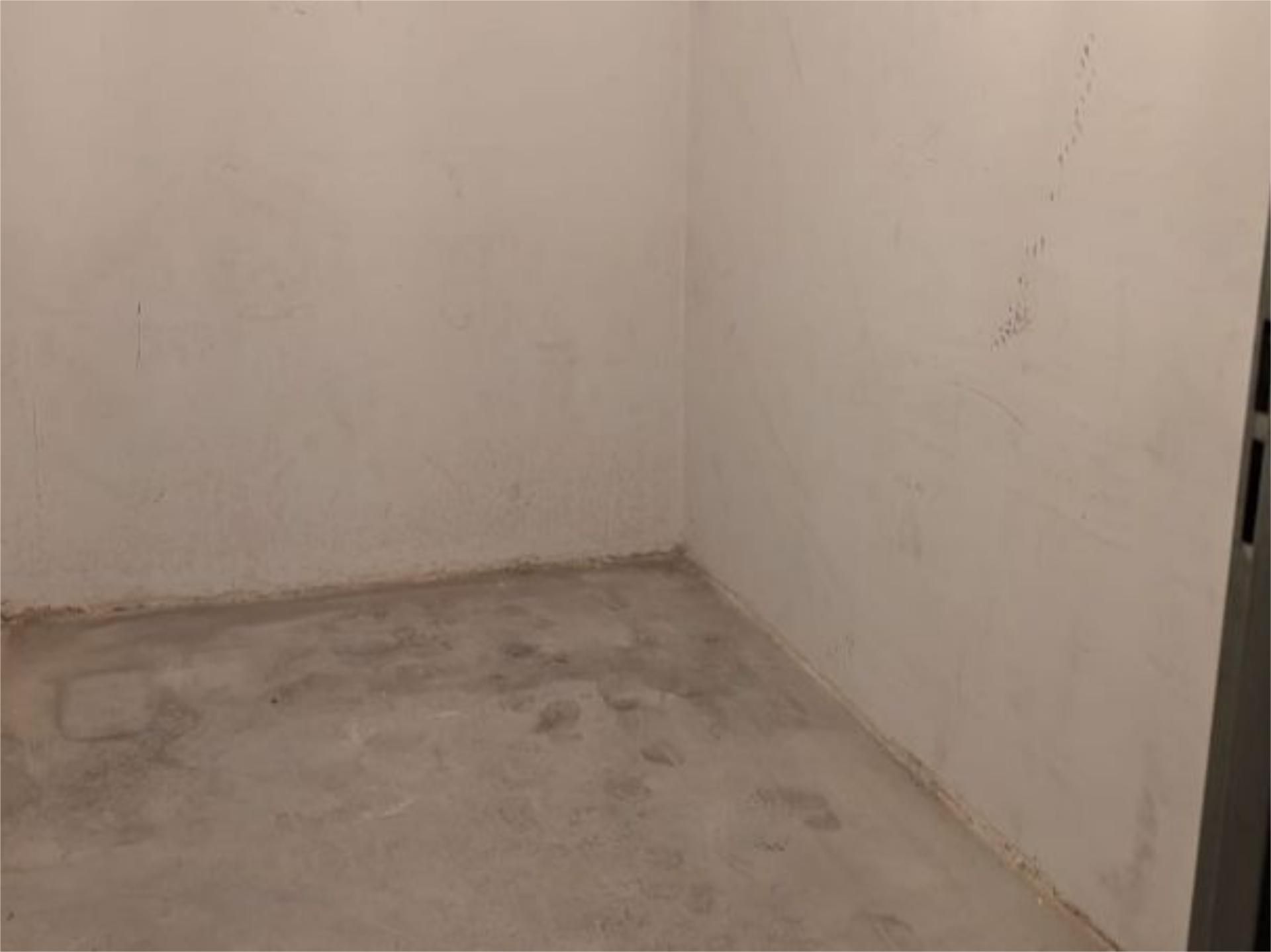 Box room to rent in Alicante / Alacant