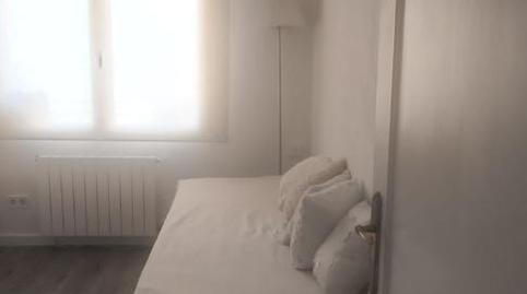 Photo 4 of Flat to share in Calle de la Virgen de Begoña, 25, Pueblo Nuevo, Madrid