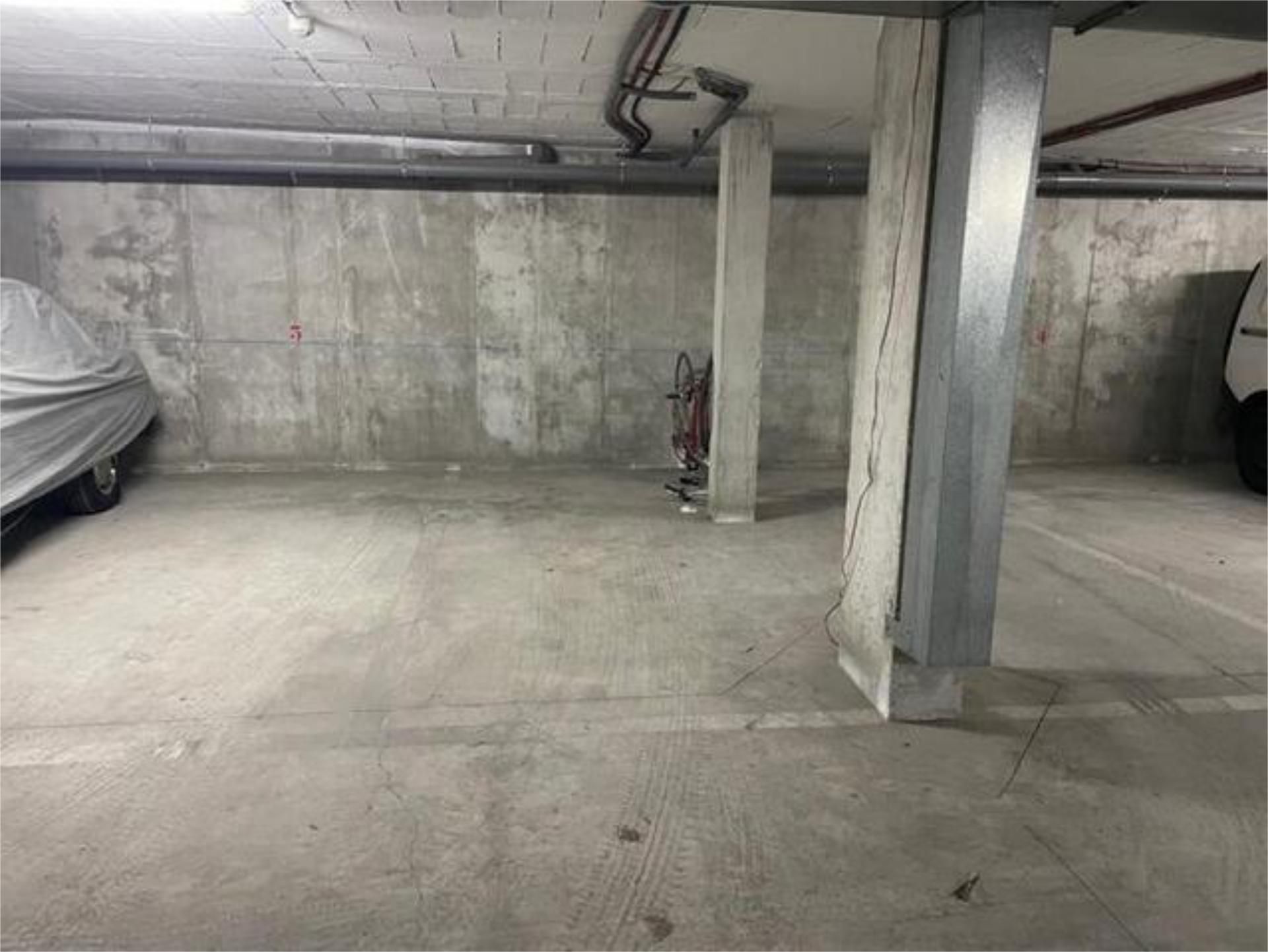 Aparcament de Garatge de lloguer en Consell