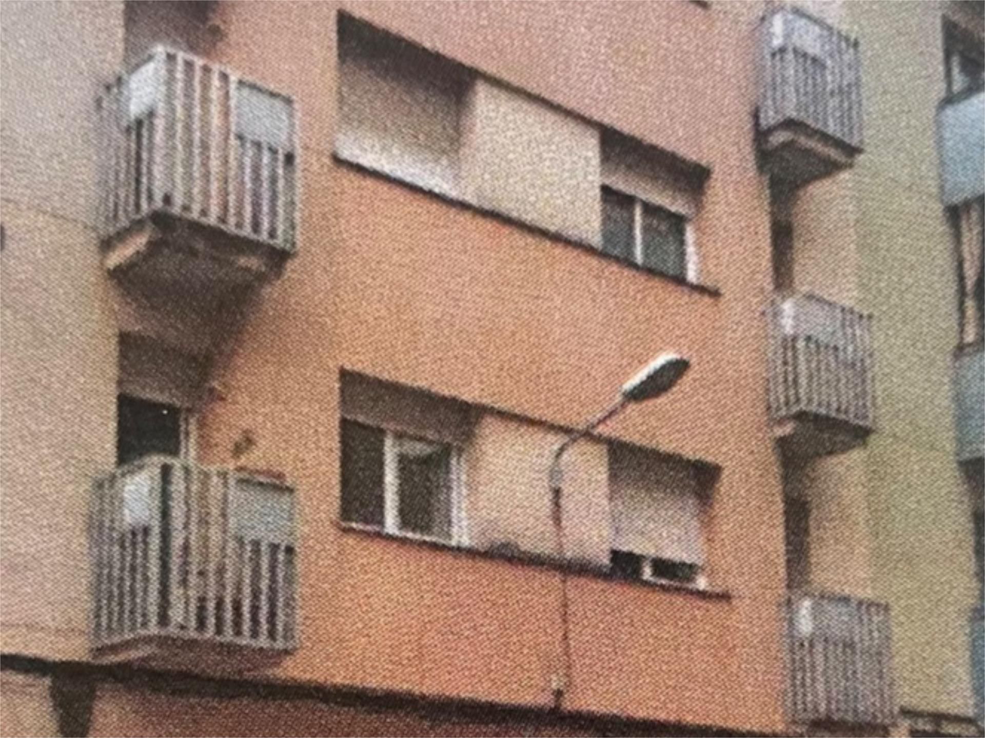Vista exterior de Piso en venta en Mataró con Aire acondicionado, Calefacción y Terraza