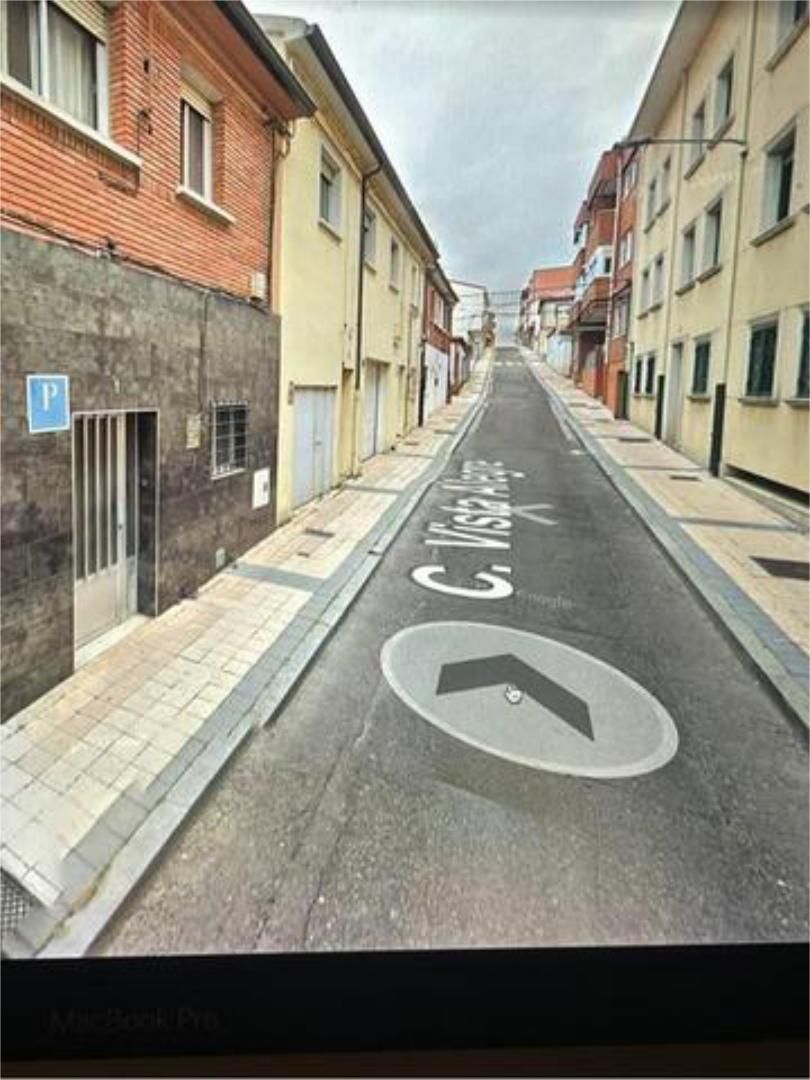 Vista exterior de Pis per a compartir en Arroyo de la Encomienda amb Calefacció, Terrassa i Moblat