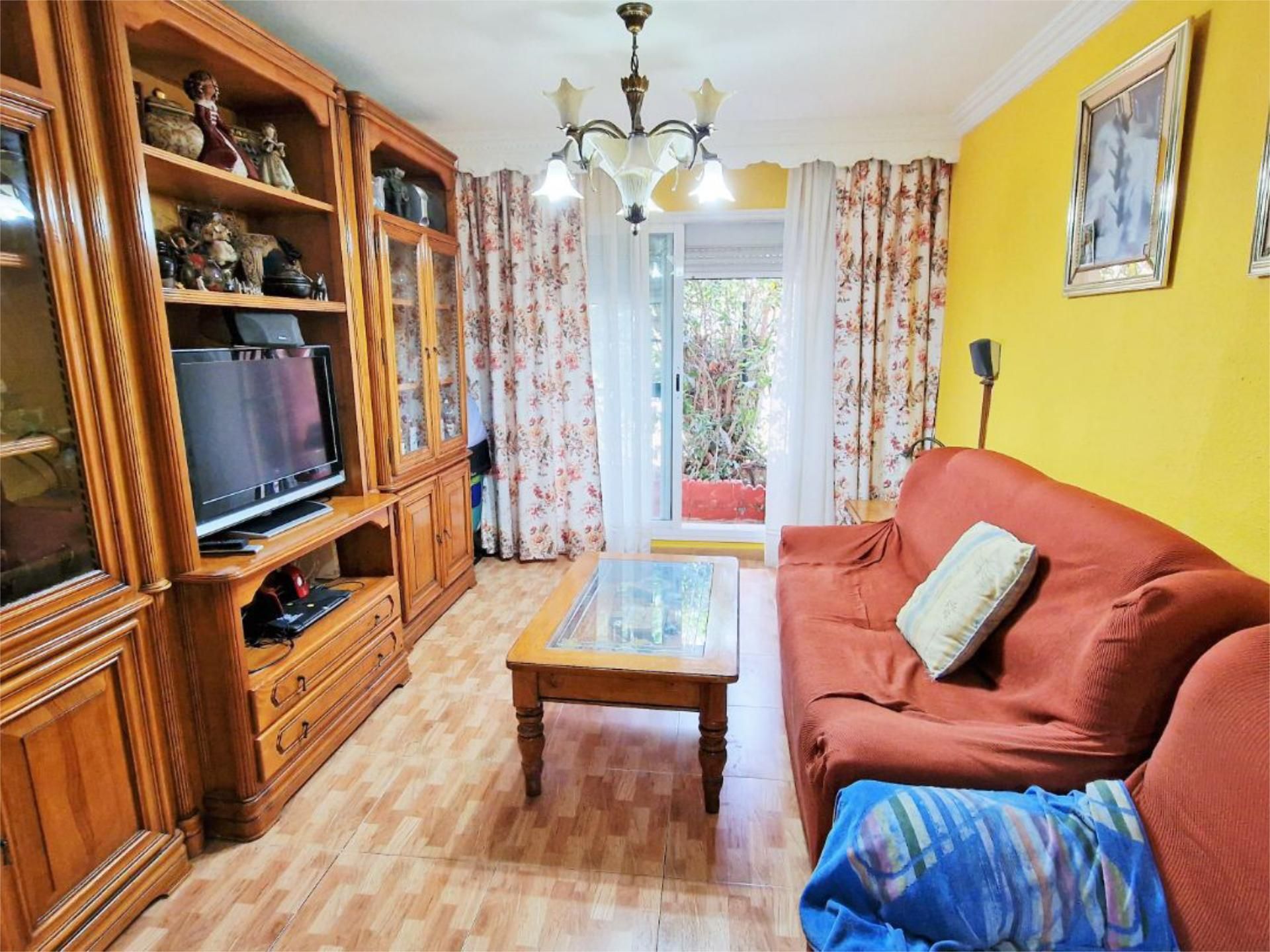 Sala d'estar de Planta baixa en venda en Torremolinos
