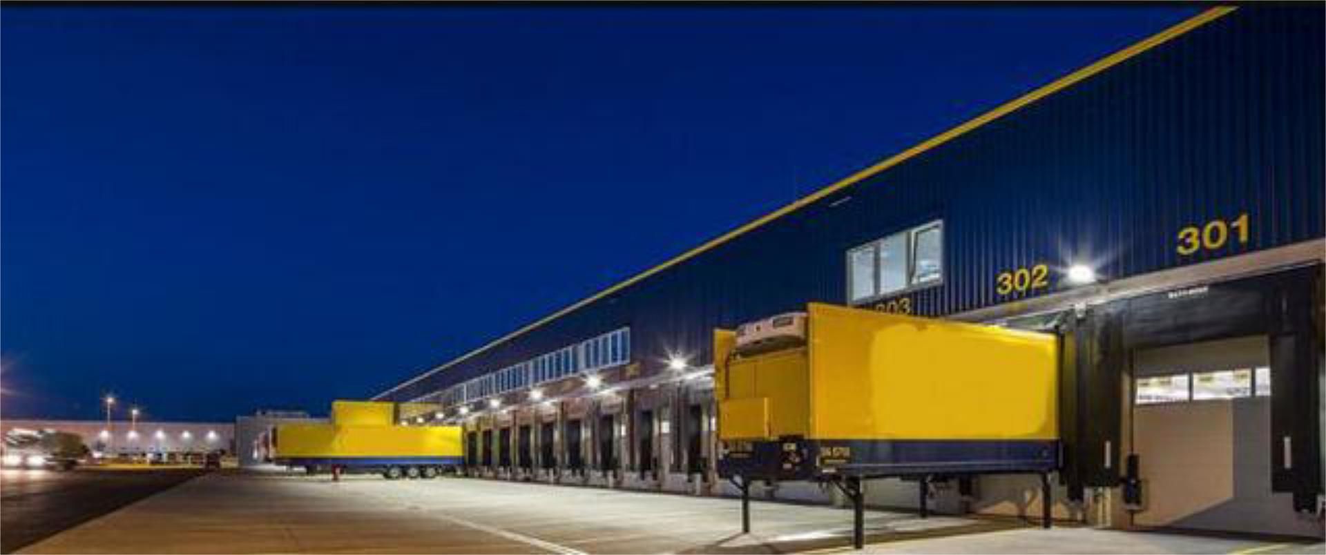 Vista exterior de Nave industrial de alquiler en Sant Cugat del Vallès con Aire acondicionado