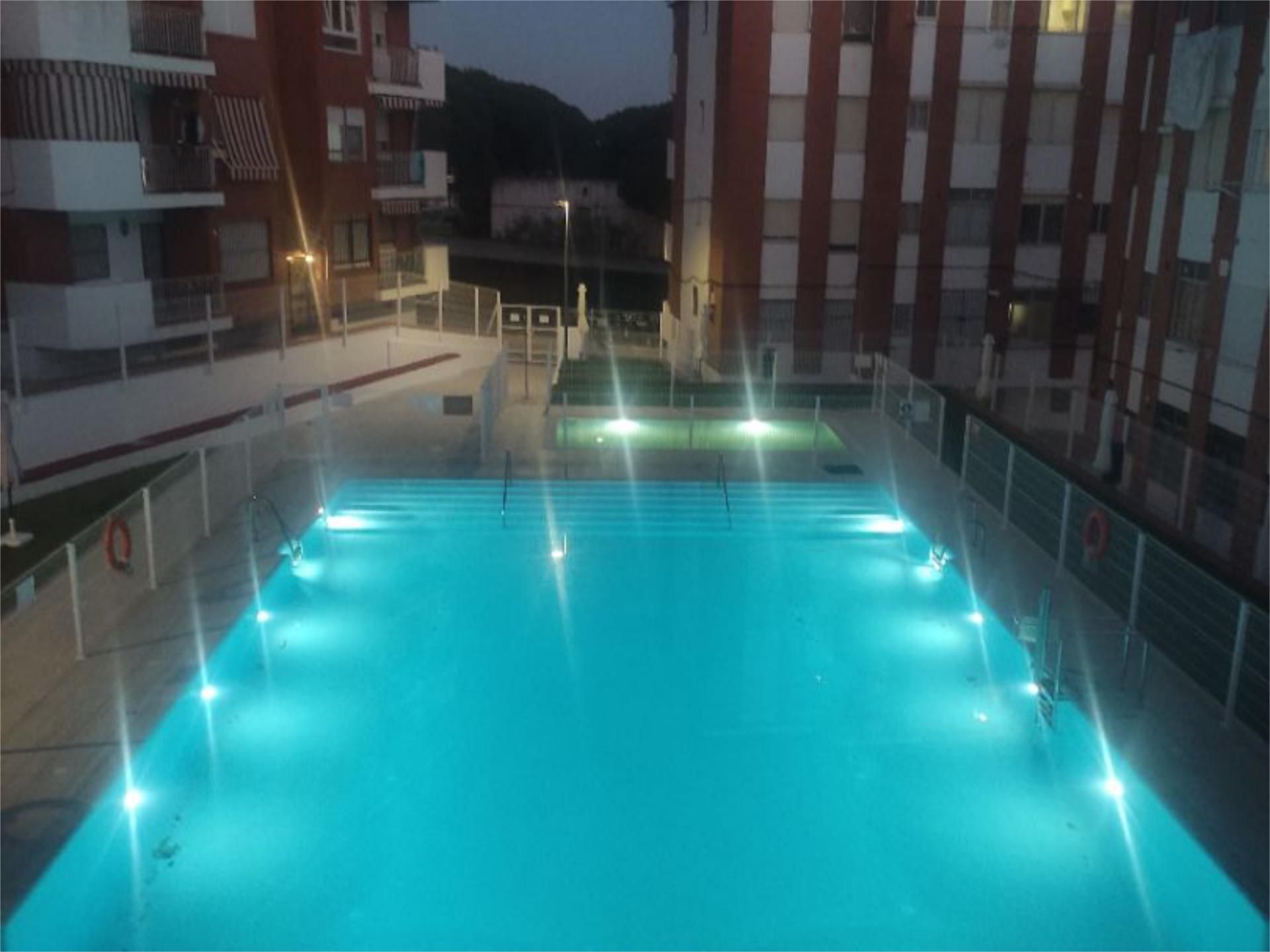 Piscina de Piso de alquiler en Mazagón con Aire acondicionado, Calefacción y Jardín privado
