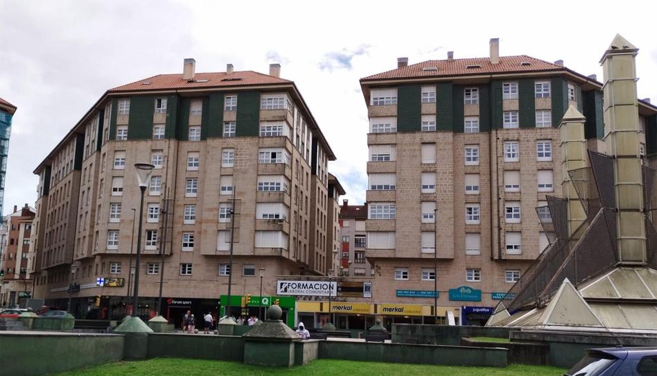 Foto 1 de Pis en venda a Calle Poeta Alfonso Camín, 2, Llano, Asturias