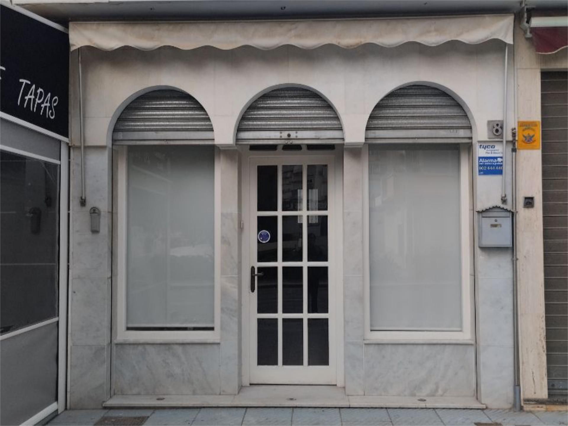 Exterior view of Premises to rent in Vélez-Málaga  with Air Conditioner