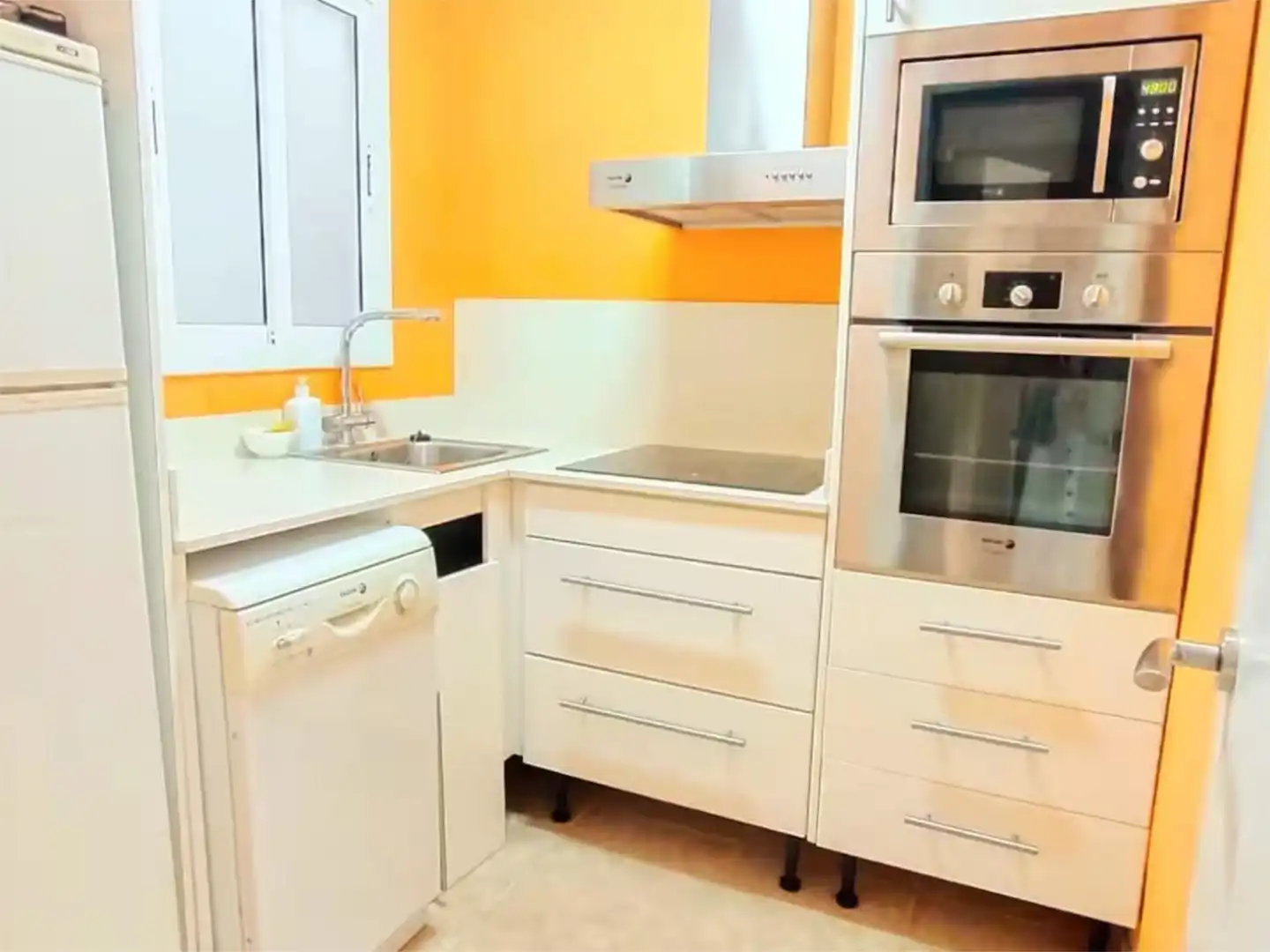 Cocina de Piso en venta en Roda de Berà con Aire acondicionado, Calefacción y Jardín privado