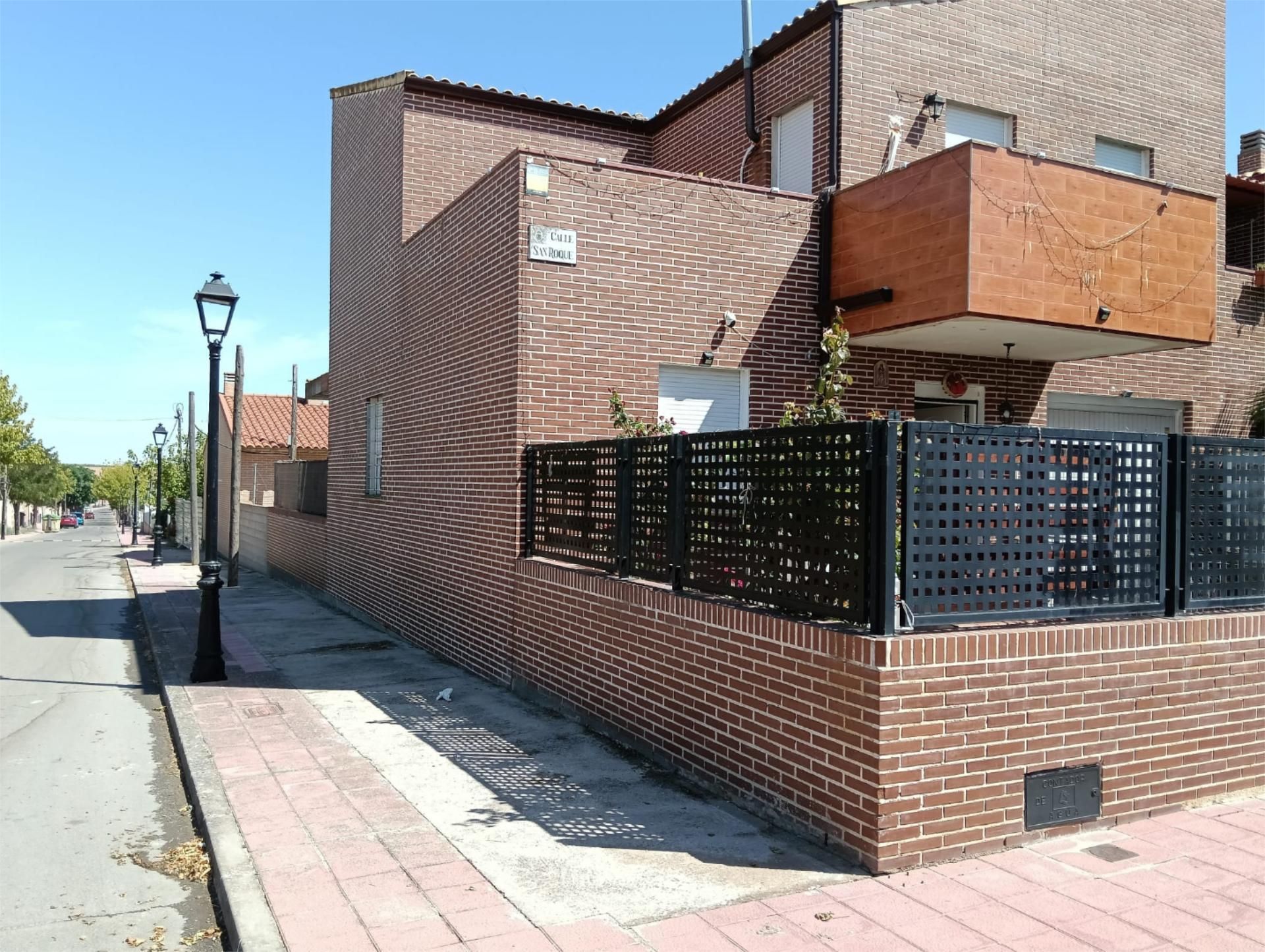 Vista exterior de Casa o xalet en venda en Erustes amb Piscina i Moblat
