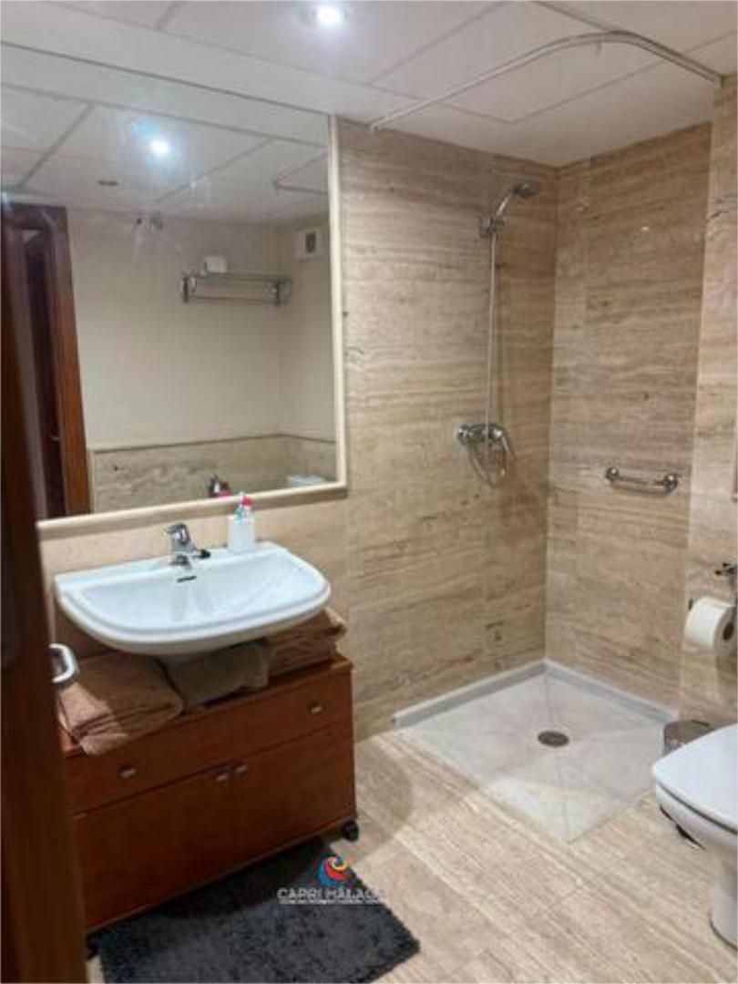 Bathroom of Flat for sale in Alhaurín de la Torre  with Private garden, Terrace and Storage room