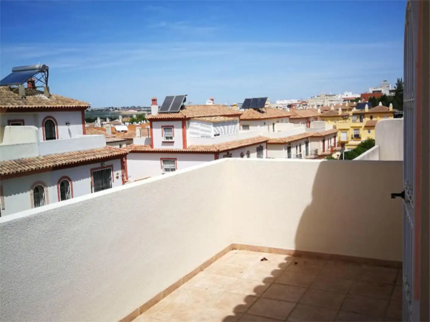 Terraza de Piso en venta en Bormujos con Aire acondicionado, Calefacción y Terraza