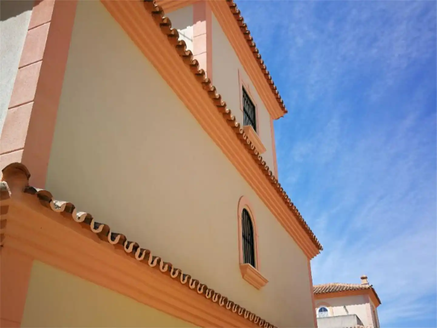Vista exterior de Piso en venta en Bormujos con Aire acondicionado, Calefacción y Terraza