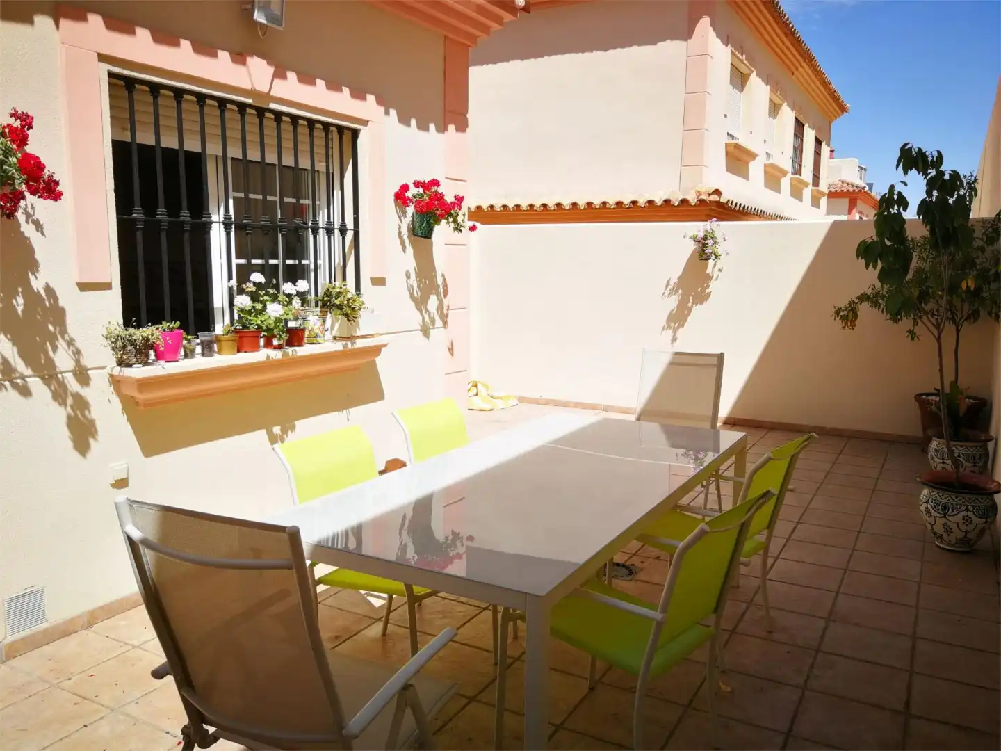 Terraza de Piso en venta en Bormujos con Aire acondicionado, Calefacción y Terraza