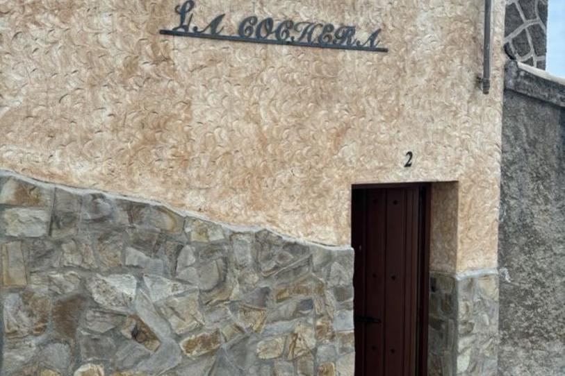 Pis de lloguer a A-6050, 15, Valdepeñas de Jaén, Jaén - imatge 1 Foto 1 de Pis de lloguer a A-6050, 15, Valdepeñas de Jaén, Jaén