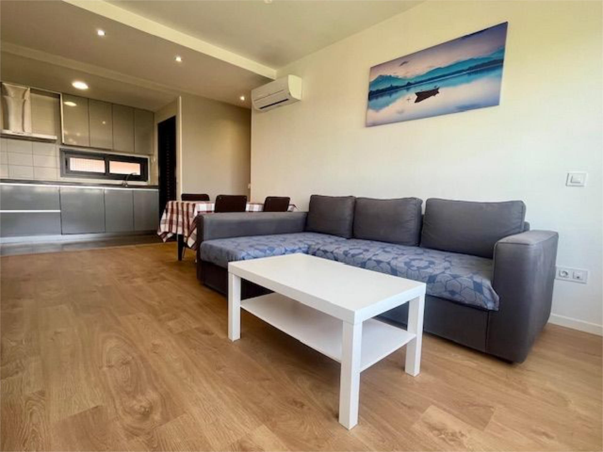 Living room of Flat to rent in Majadahonda  with Air Conditioner