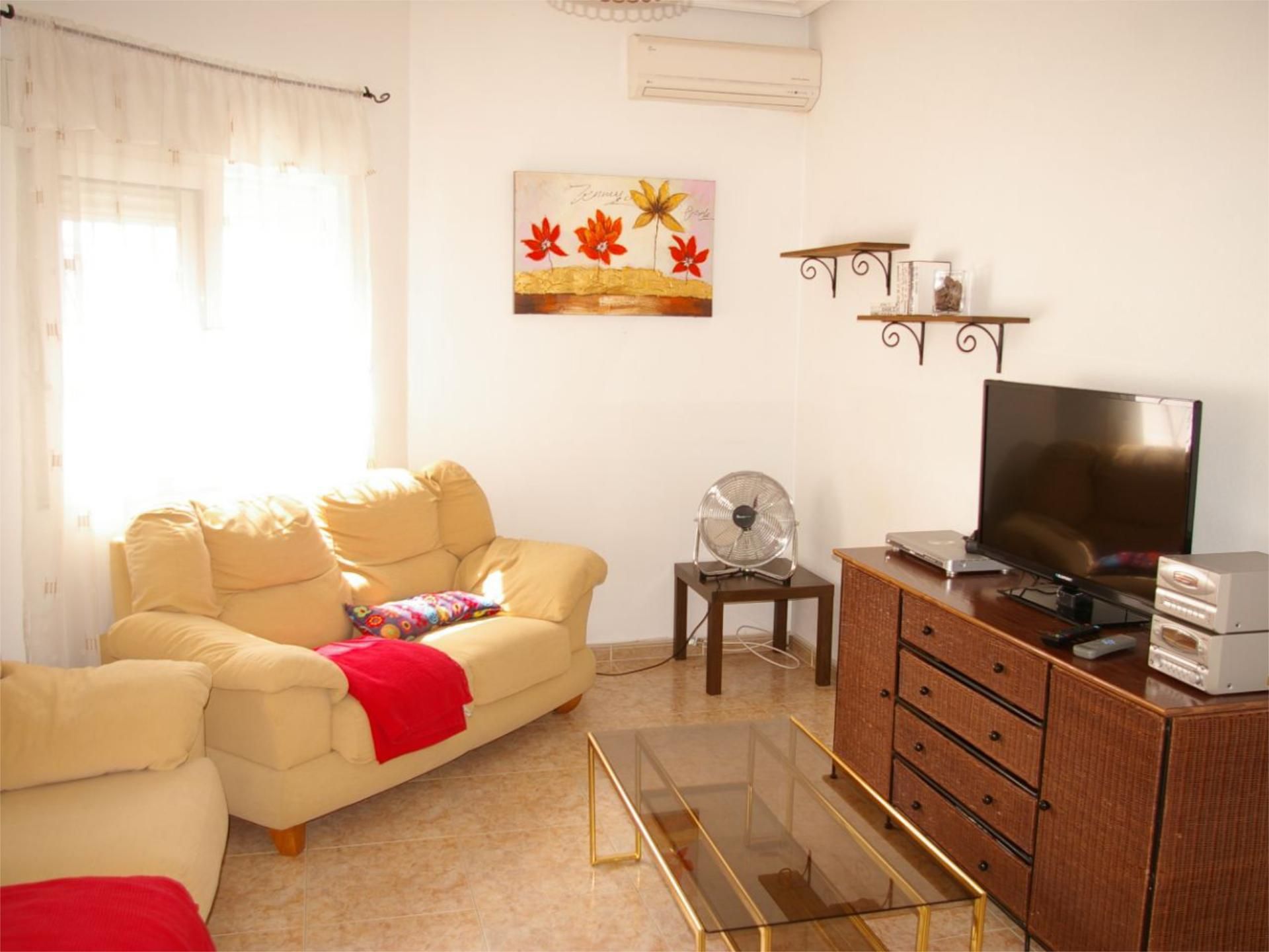 Sala de estar de Piso de alquiler en Pilar de la Horadada con Aire acondicionado, Amueblado y Parking comunitario