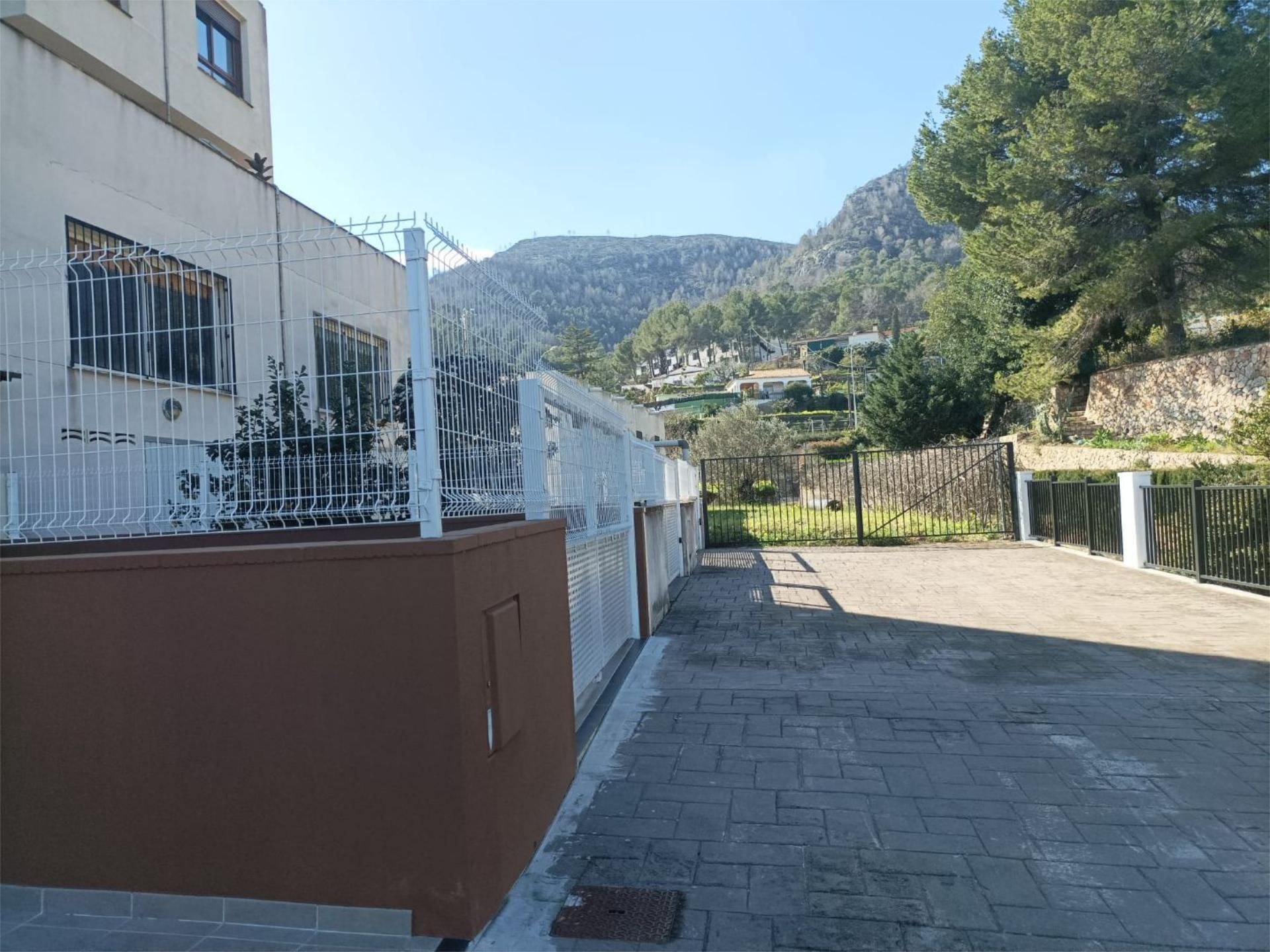 Exterior view of Flat for sale in Ador  with Air Conditioner, Heating and Parquet flooring