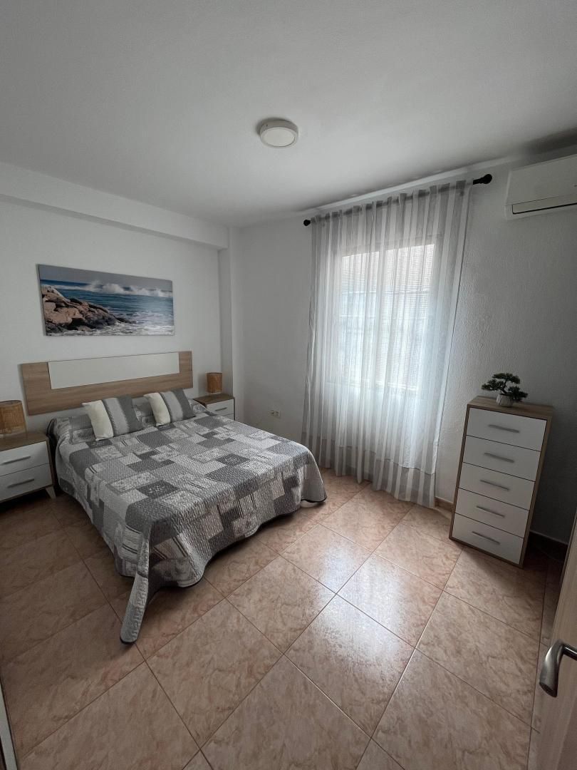 Dormitori de Apartament per a compartir en  Córdoba Capital amb Aire condicionat, Parquet i Moblat