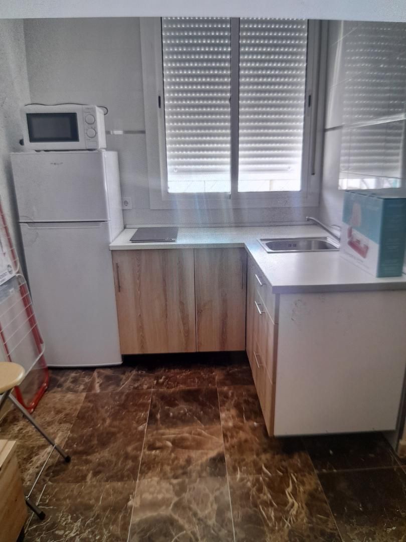 Kitchen of Flat to rent in Dos Hermanas  with Air Conditioner, Heating and Terrace