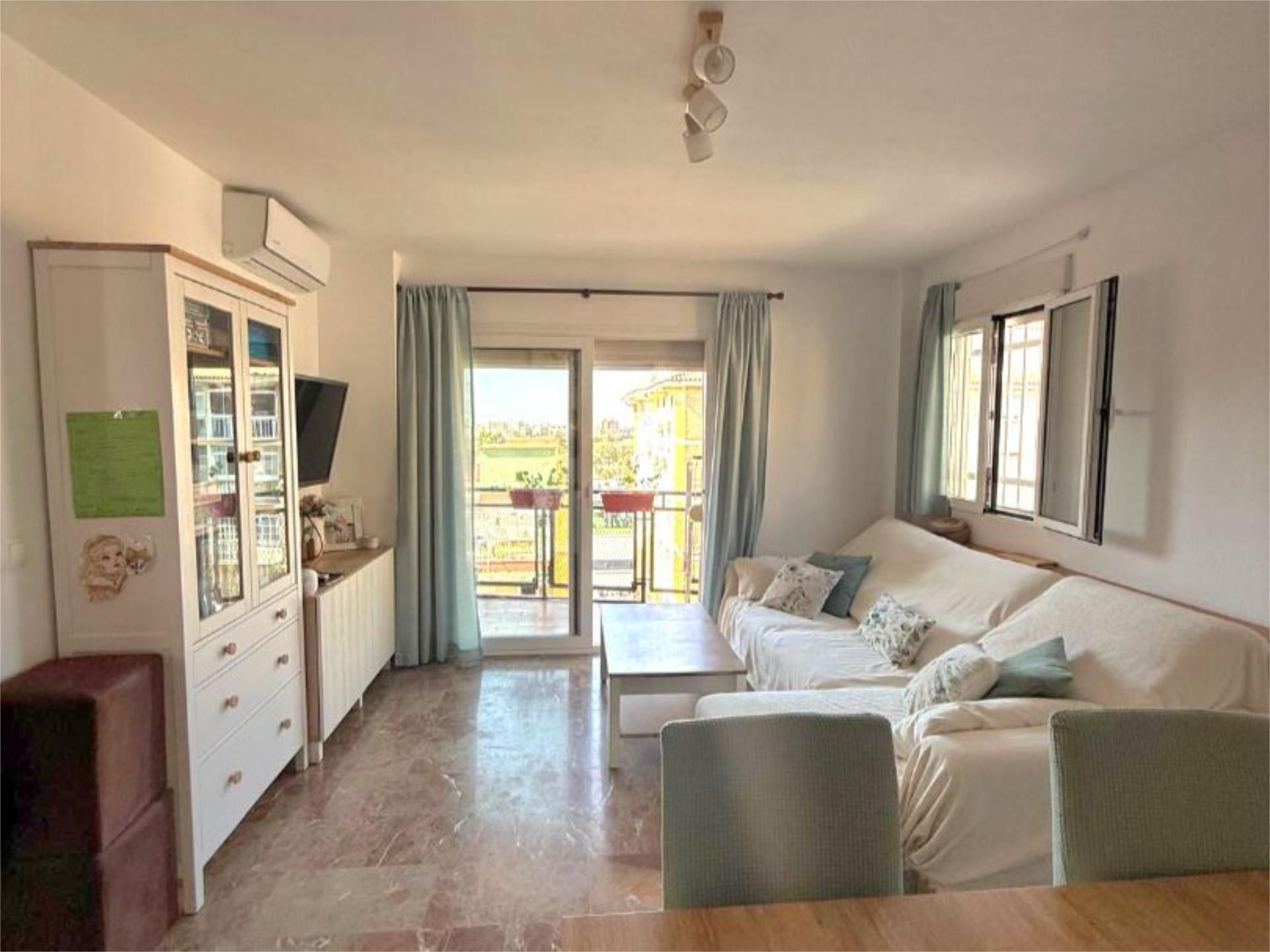 Habitación de Piso en venta en Málaga Capital con Aire acondicionado, Amueblado y Parking comunitario