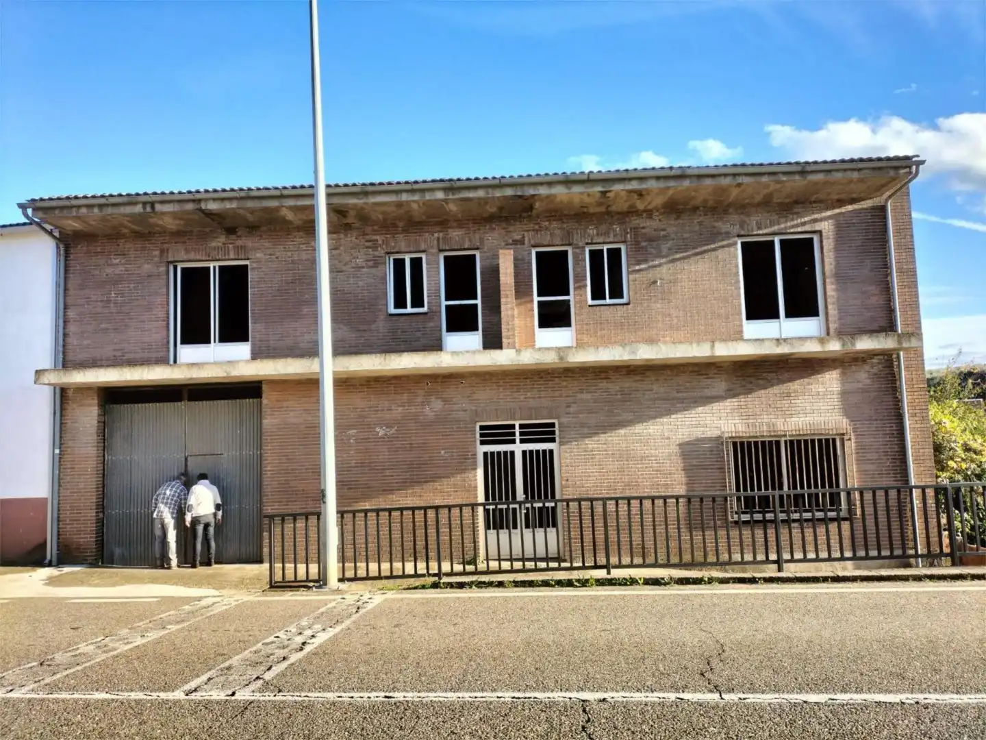 Flat for sale in Calle Carretera, 15, Cerezo Exterior view of Flat for sale in Cerezo with Balcony