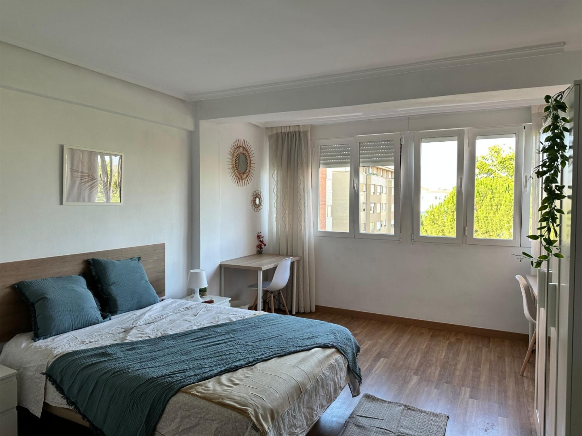 Flat to share in Paseo Arco de Ladrillo, 79, Delicias