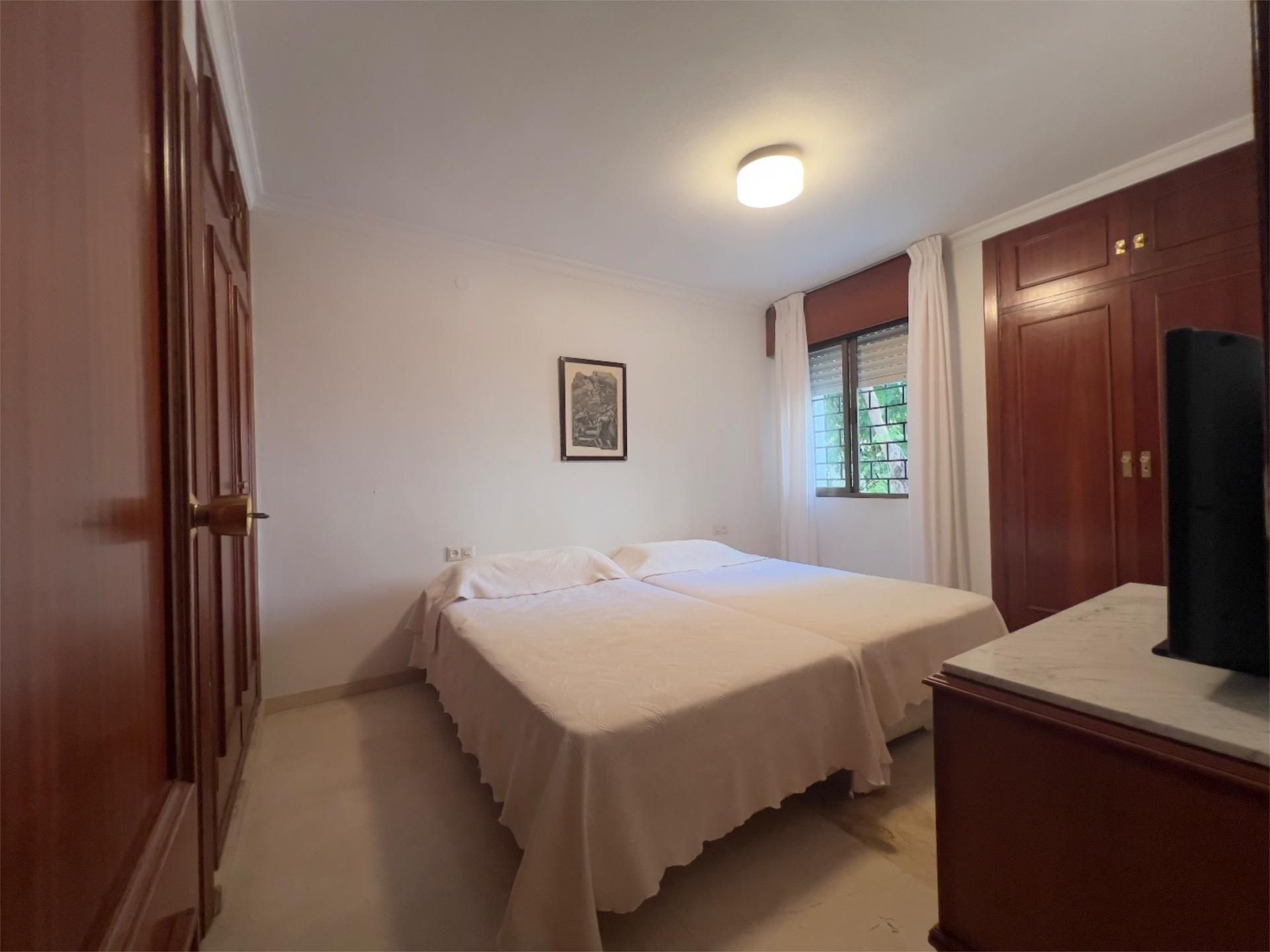 Bedroom of Flat for sale in Marbella  with Terrace