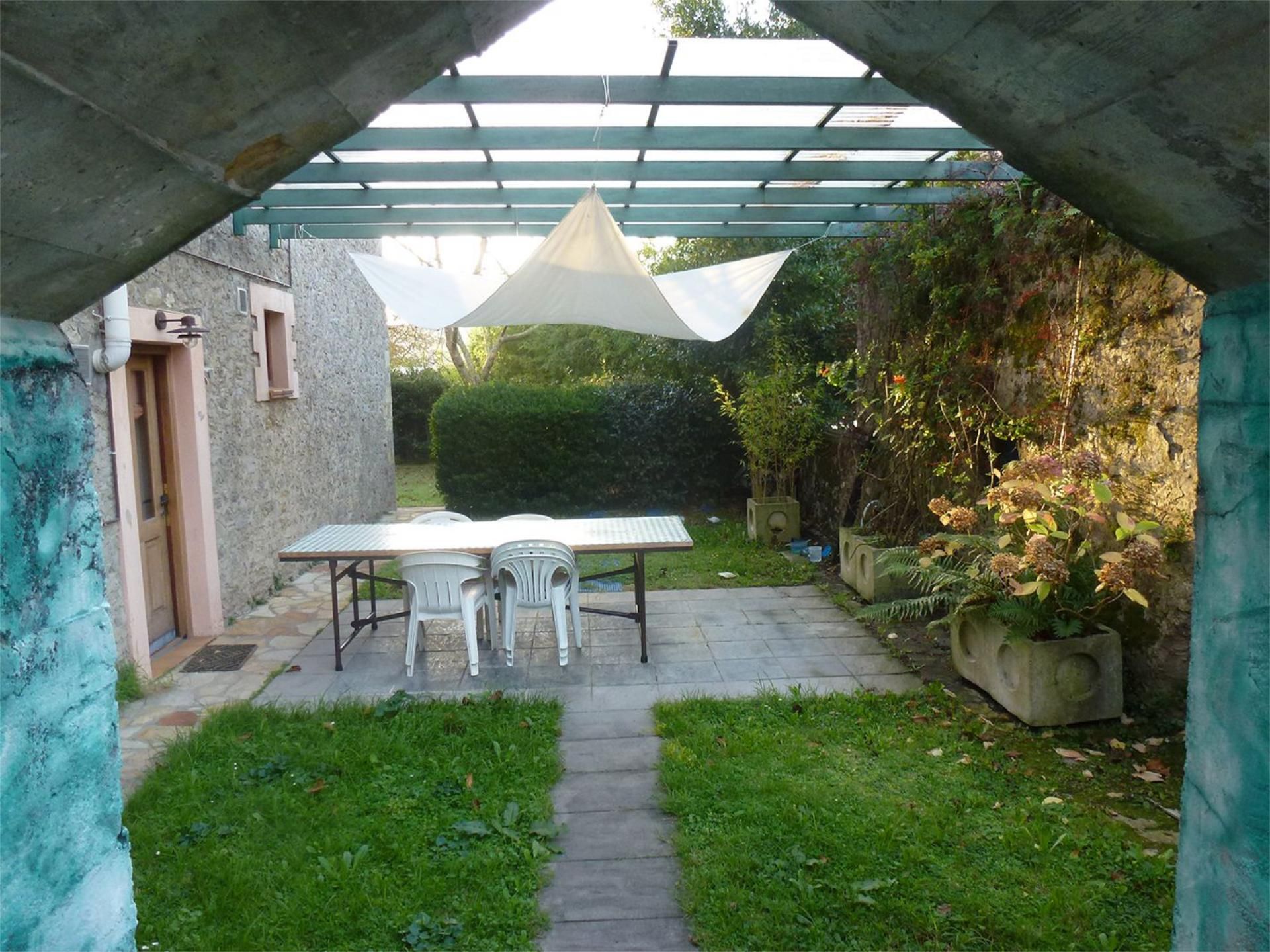 Jardín de Piso de alquiler en Noja con Calefacción, Jardín privado y Amueblado