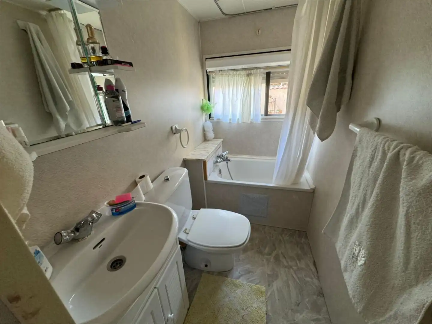 Finca rústica en venta en Camino los Prados, 5, Ferral del Besnega Baño de Finca rústica en venta en San Andrés del Rabanedo con Calefacción, Jardín privado y Terraza