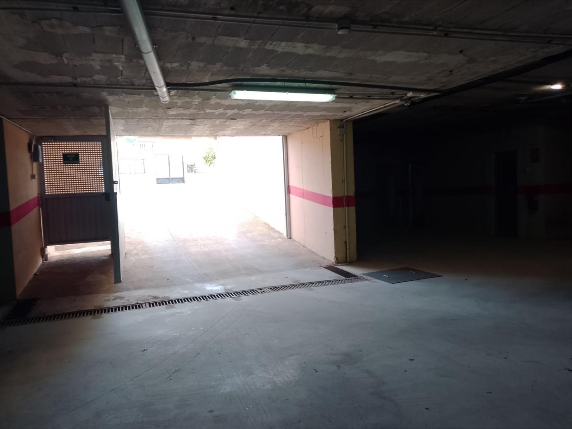 Parking of Garage to rent in La Nucia