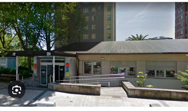 Local comercial en Venta en De Julio Urkijo Ibilbidea, 15 en Bidebieta