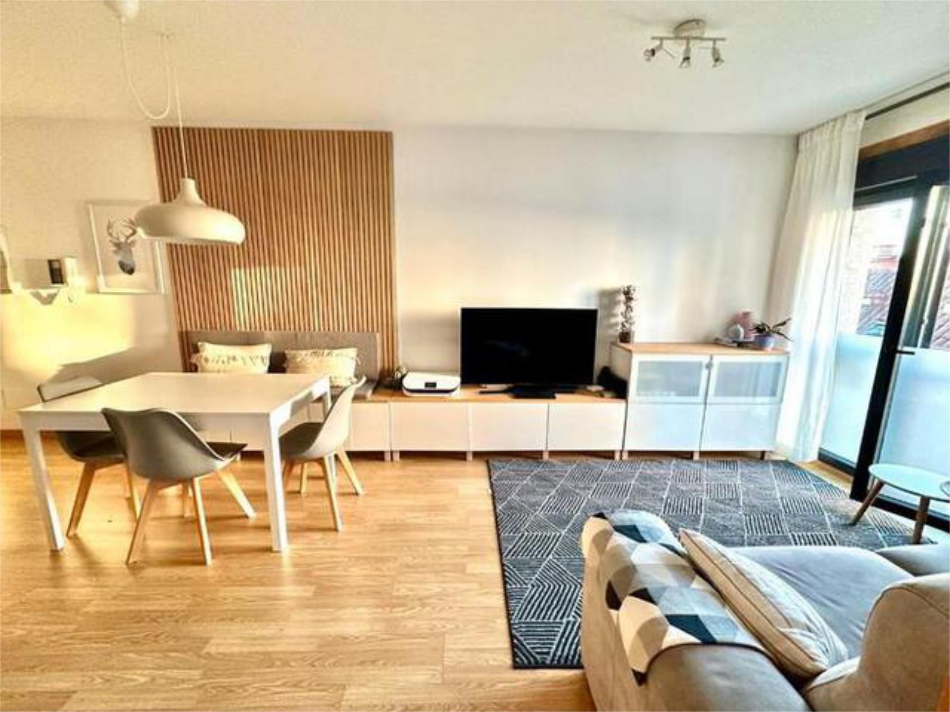 Flat to rent in Cangas pueblo