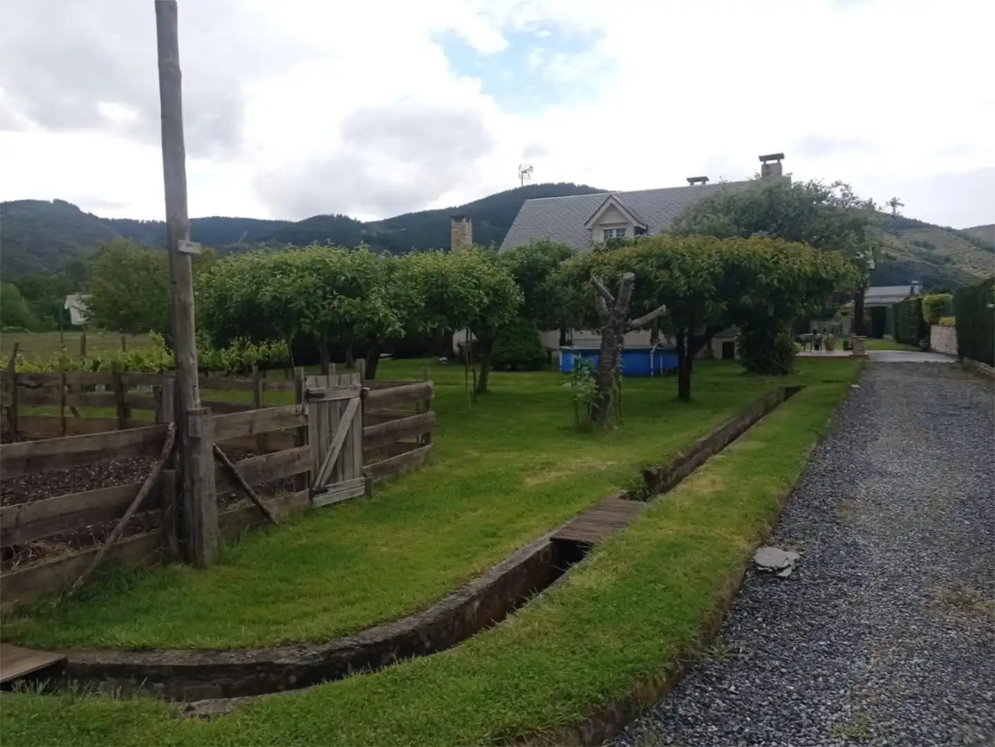 Wohnung zum Verkauf in Avenida Santos Cascallana, 1, Cacabelos Garten von Wohnung zum Verkauf in Cacabelos mit Heizung, Privatgarten und Parkett