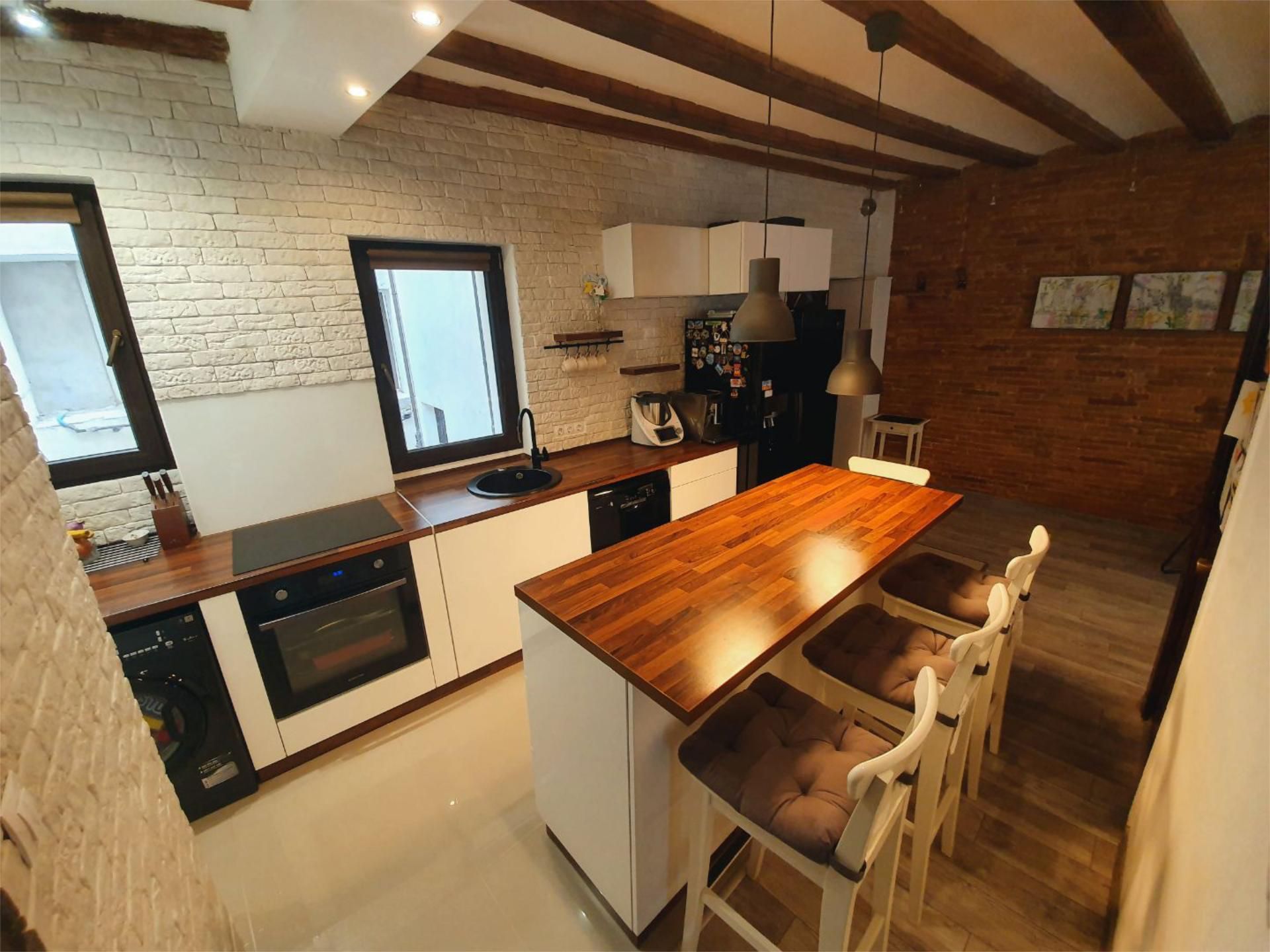 Cocina de Piso de alquiler en  Barcelona Capital con Aire acondicionado y Balcón