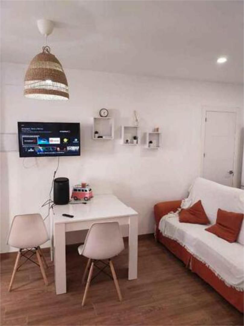 Sala d'estar de Pis de lloguer en Vélez-Málaga amb Calefacció i Moblat