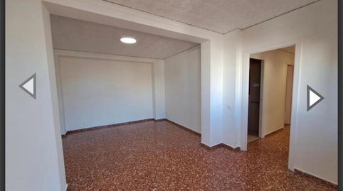 Foto 2 de Piso de alquiler en Camí Real, 4, Catarroja, Valencia