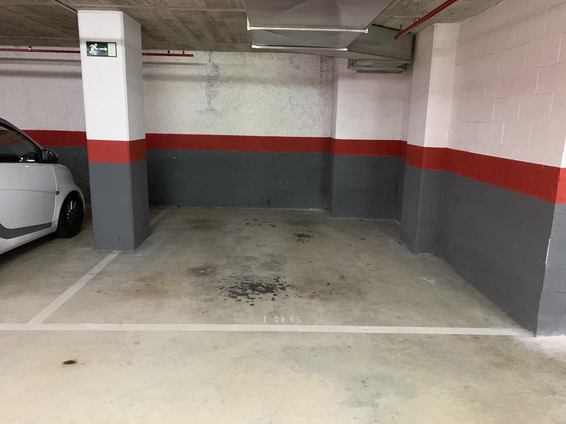 Parkplatz von Garage miete in Esplugues de Llobregat