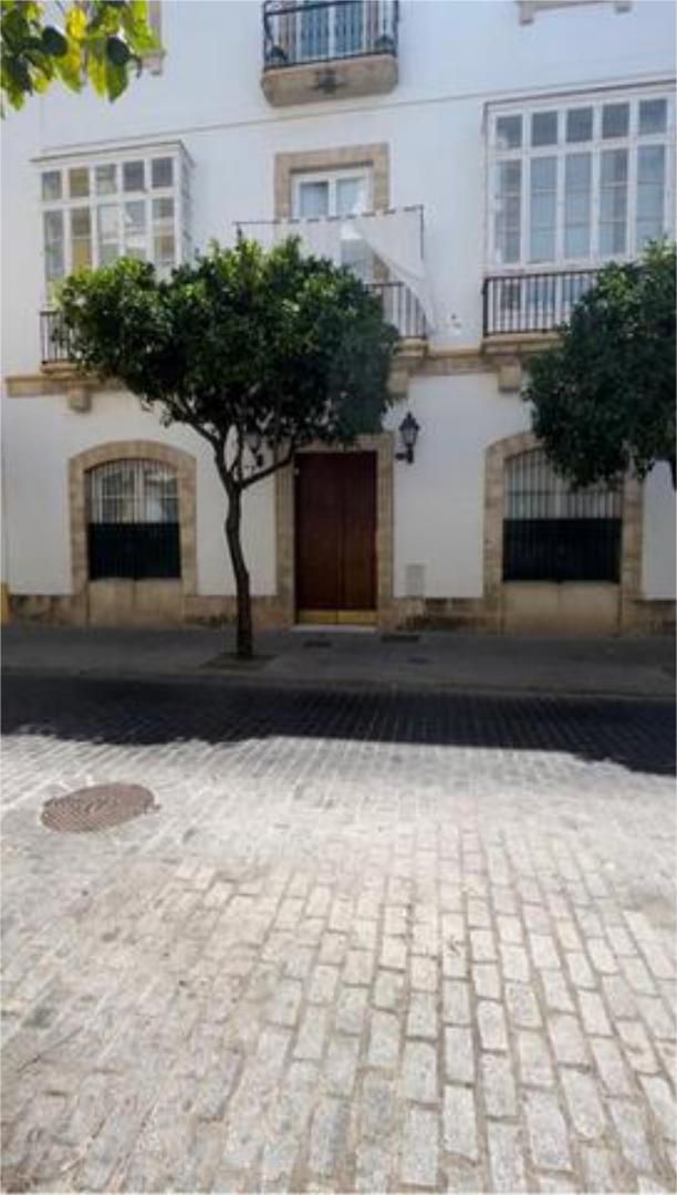 Vista exterior de Piso en venta en El Puerto de Santa María con Jardín privado, Terraza y Trastero